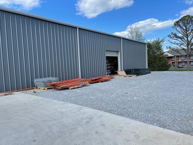 Photo 2 - Commercial / Industrial for sale – 416  Barnett   Batesville, AR