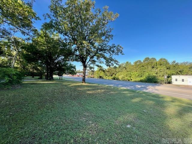 Photo 2 - Commercial / Industrial for sale – 1315  Batesville   Batesville, AR