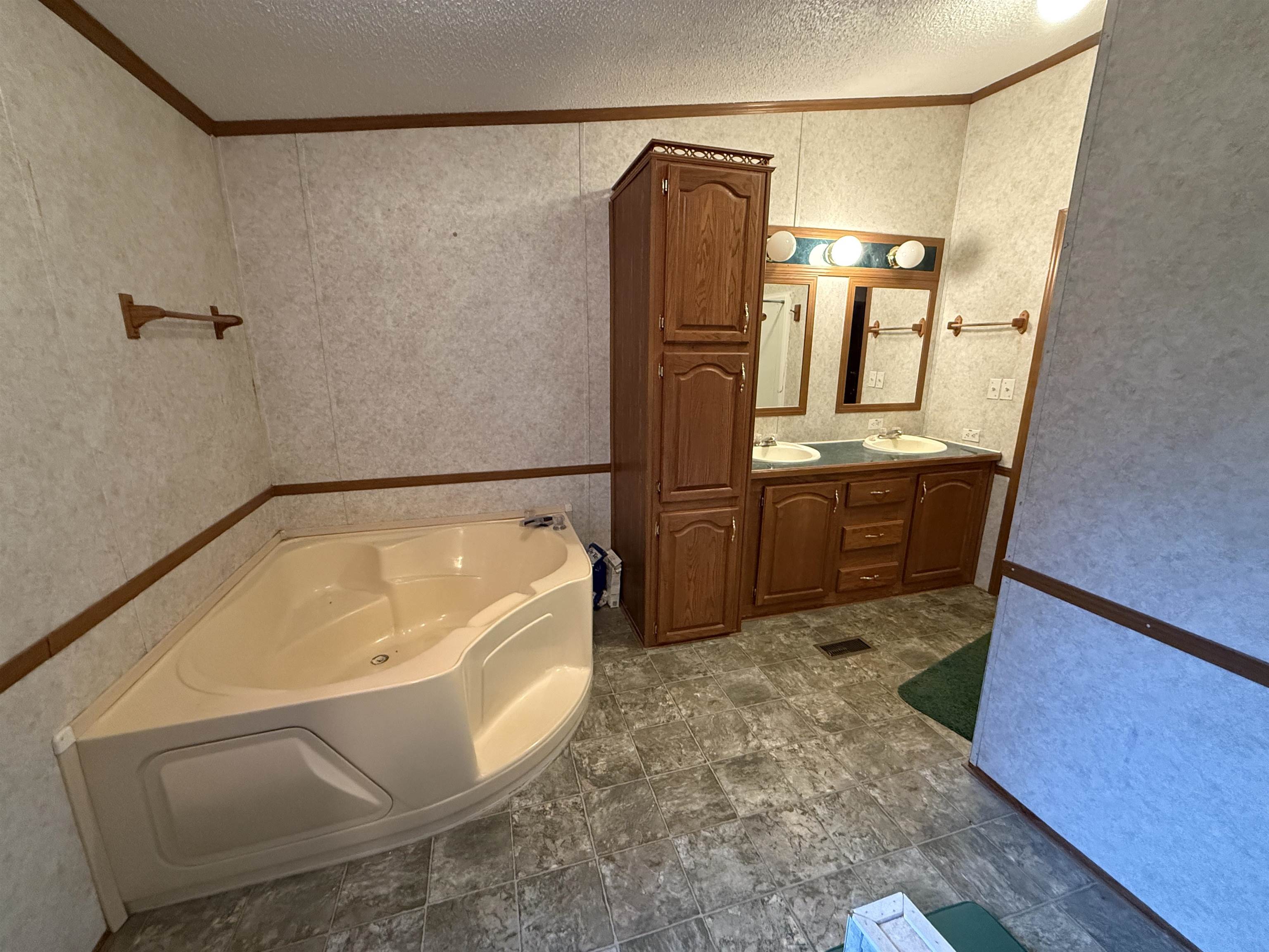 Photo 18 - Residential for sale – 5023  Knob Creek Road   Melbourne, AR