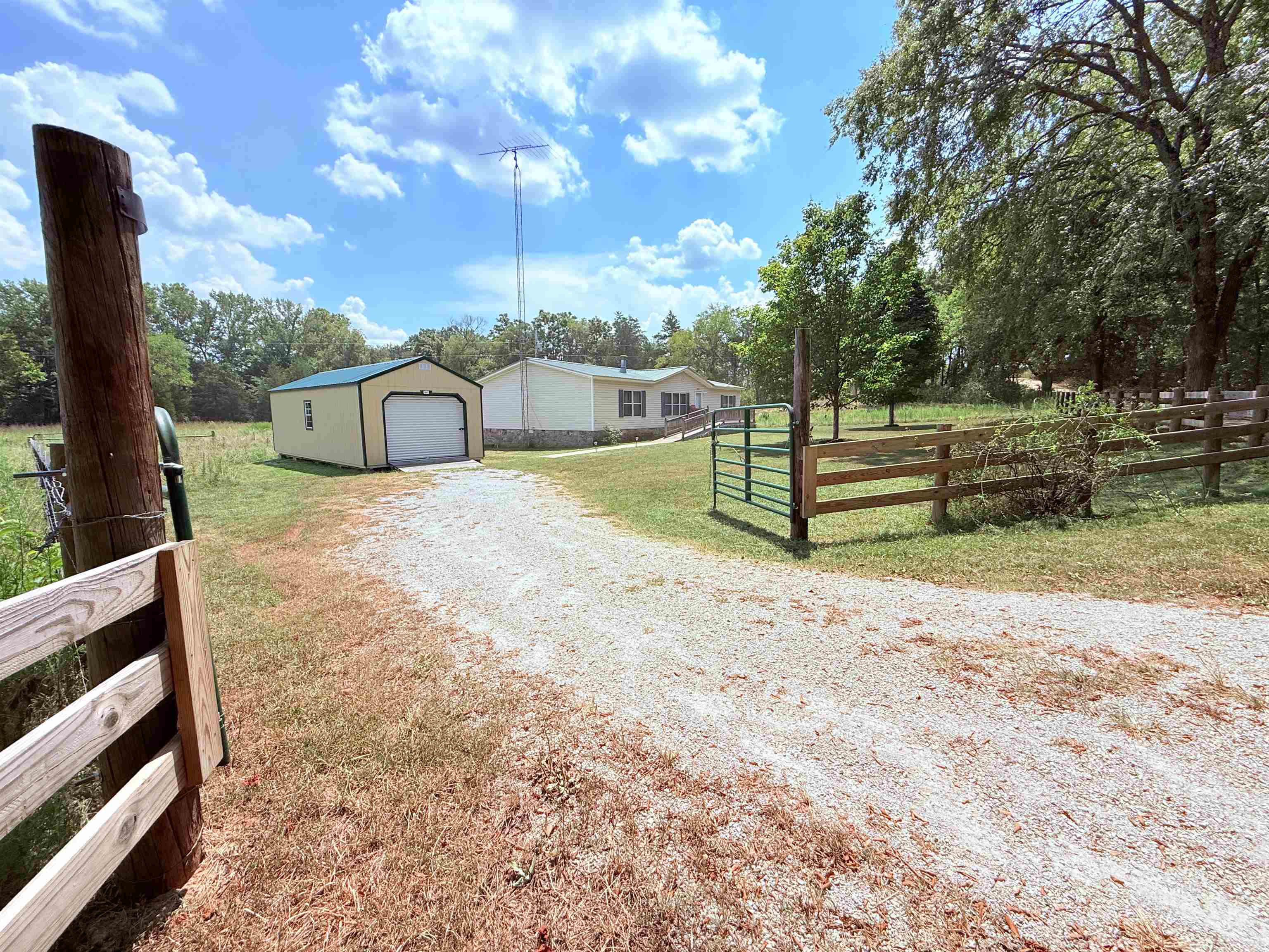 Photo 47 - Residential for sale – 5023  Knob Creek Road   Melbourne, AR