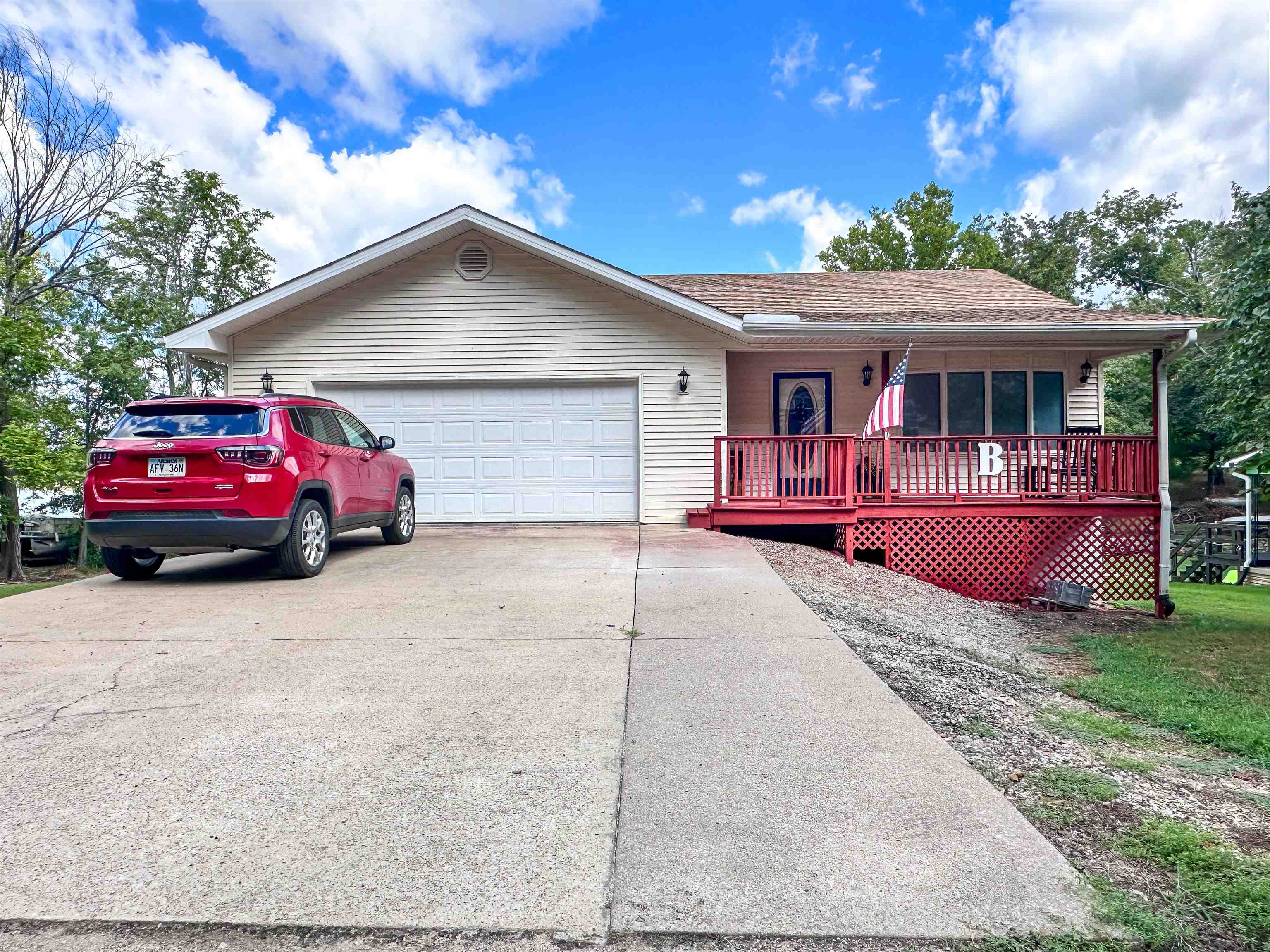 Residential for sale – 152 E Lakeshore   Cherokee Village, AR