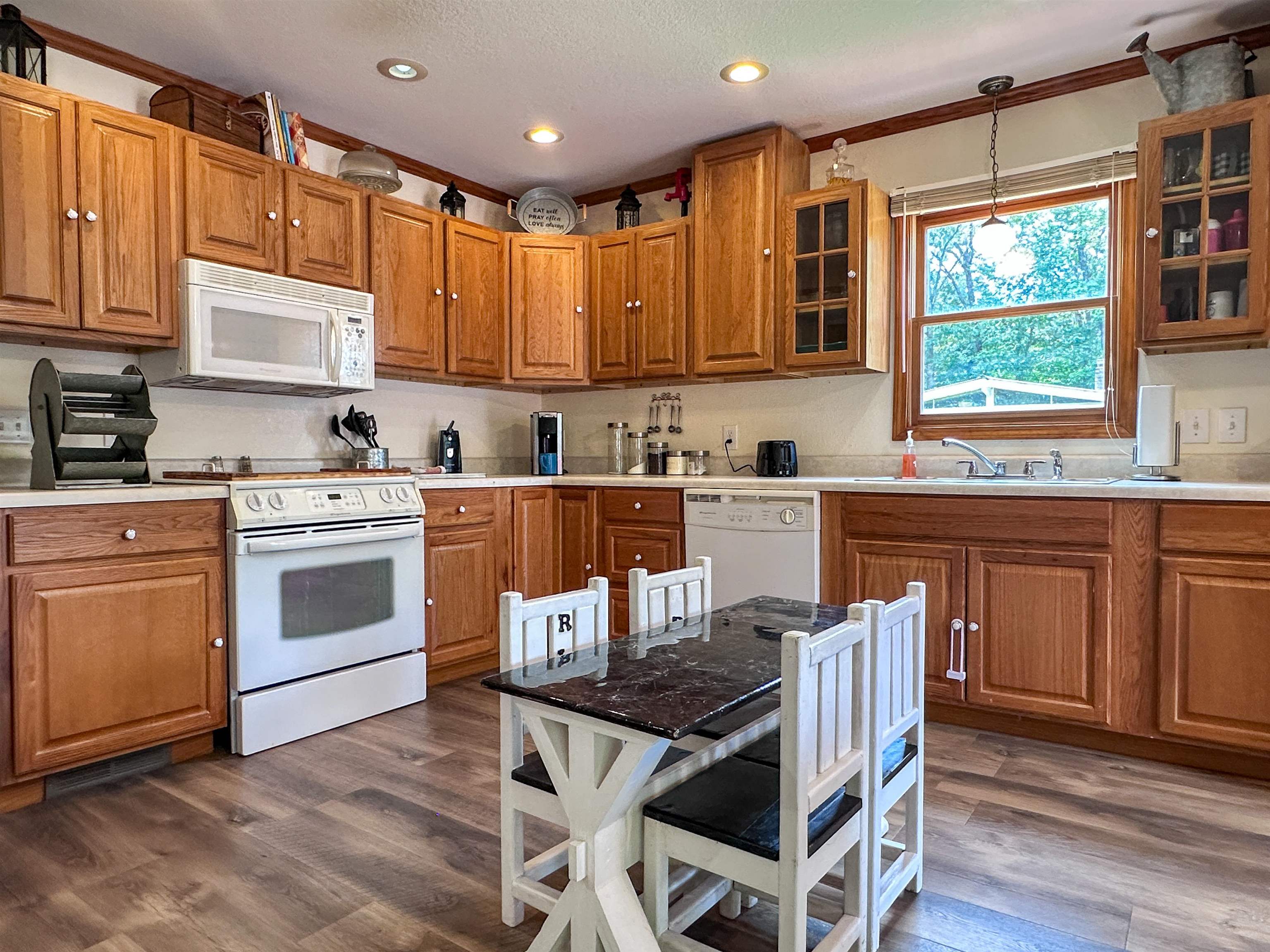 Photo 13 - Residential for sale – 152 E Lakeshore   Cherokee Village, AR