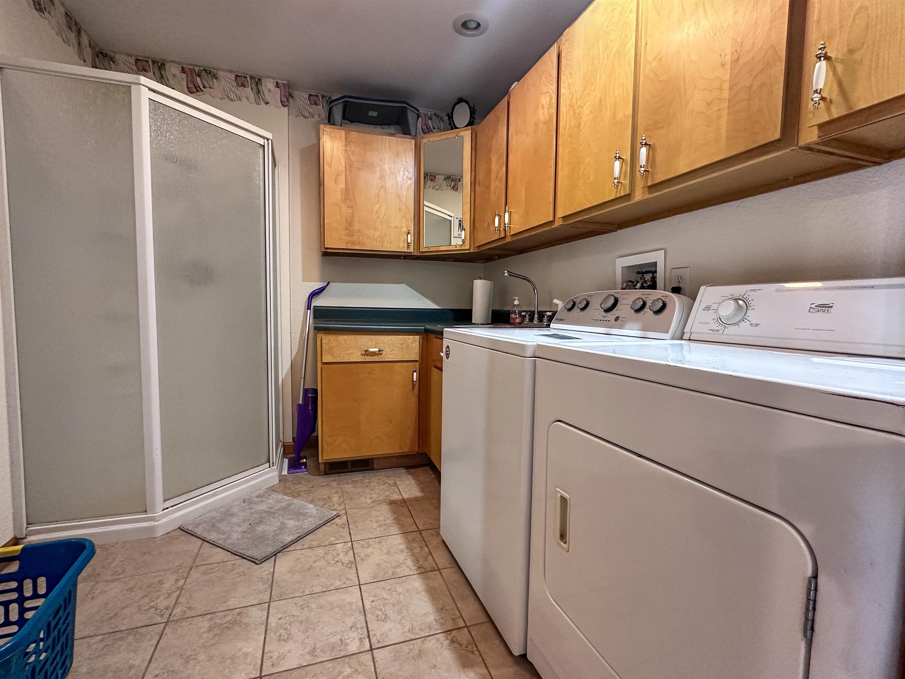 Photo 17 - Residential for sale – 152 E Lakeshore   Cherokee Village, AR