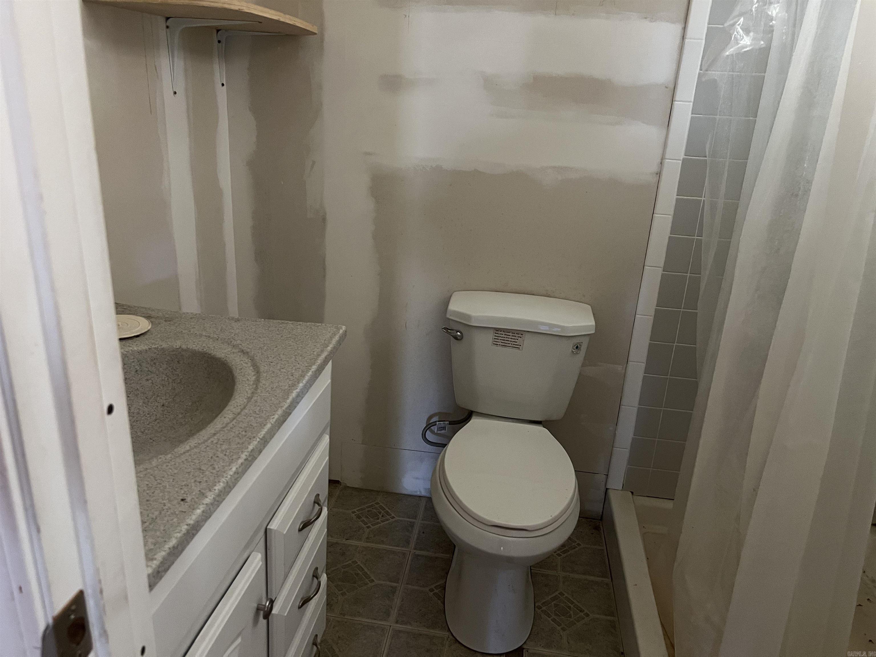 Photo 6 - Residential for sale – 81  Union Hill Road   Mammoth Spring, AR