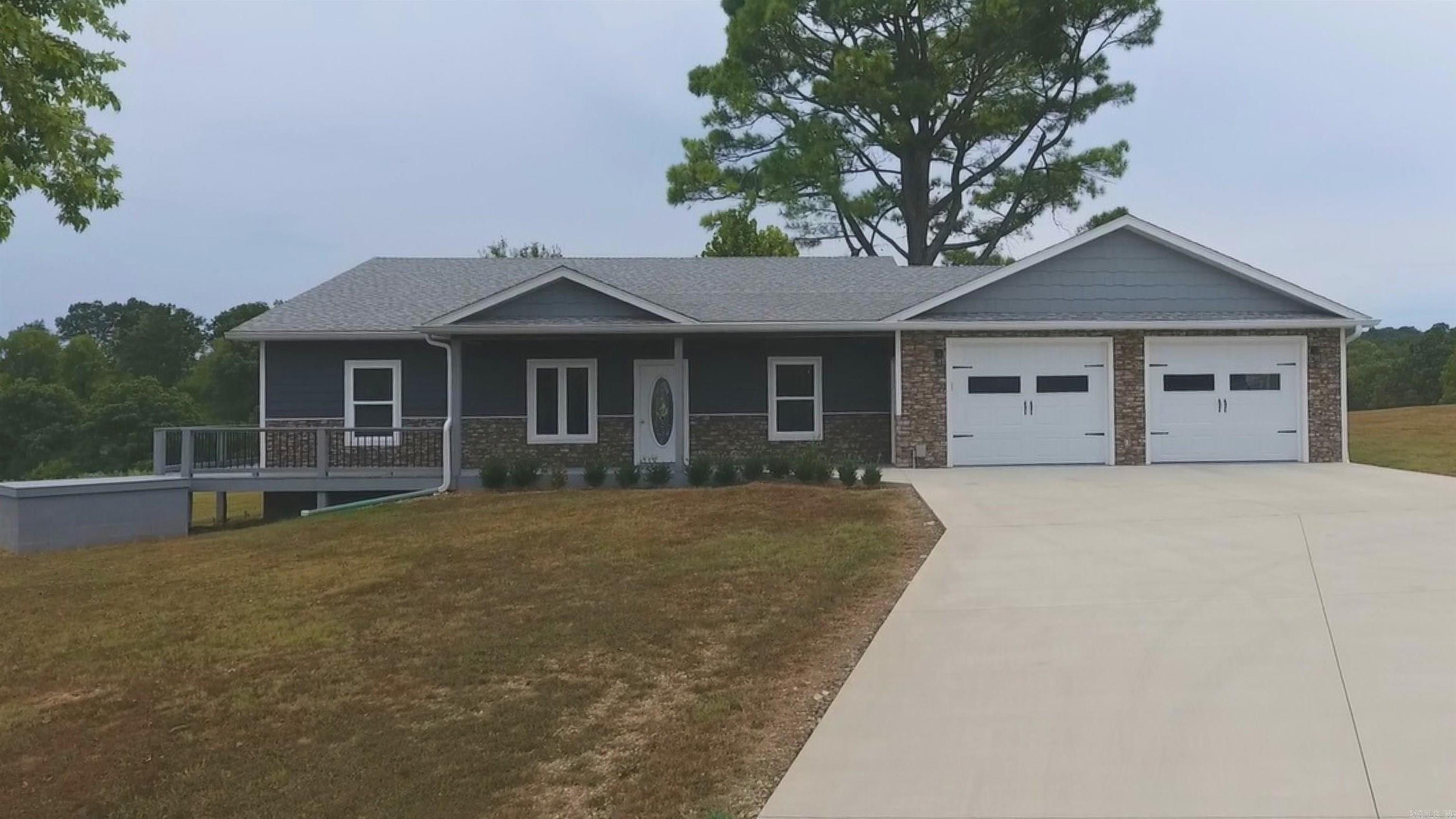 Photo 9 - Residential for sale – 631  Spring Valley   Mammoth Spring, AR