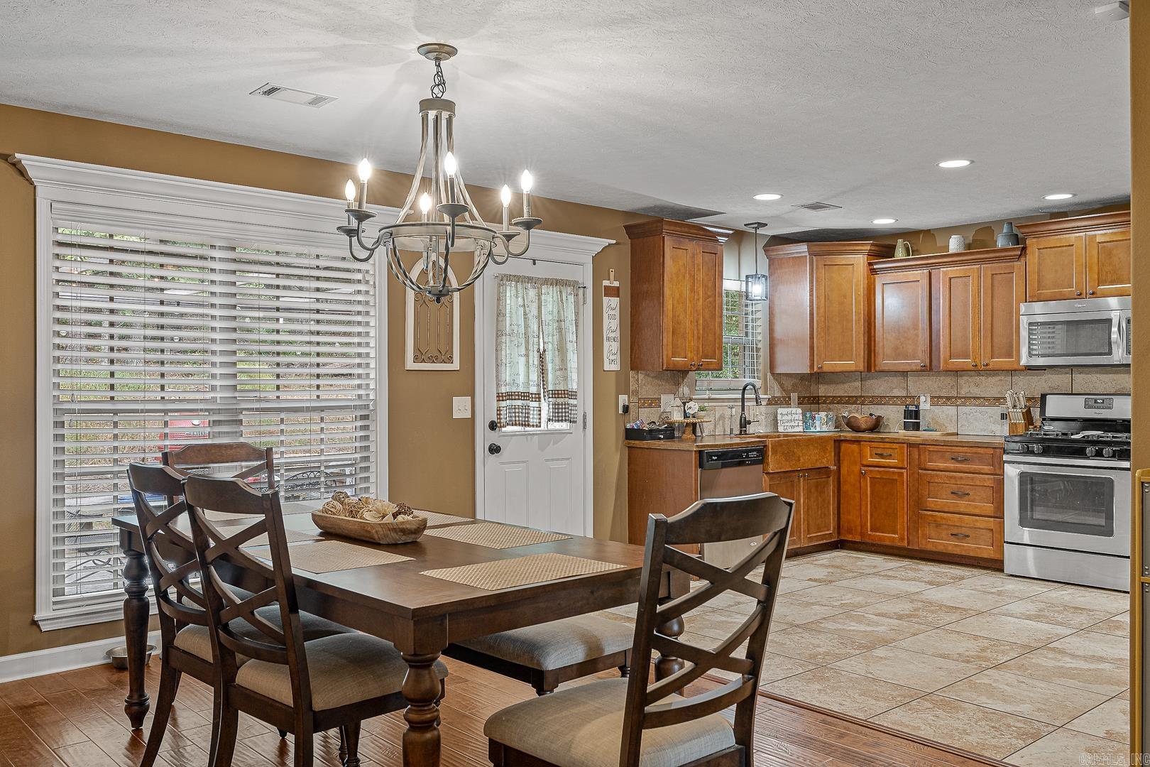 Photo 11 - Residential for sale – 1940  Mountain Ridge   Batesville, AR