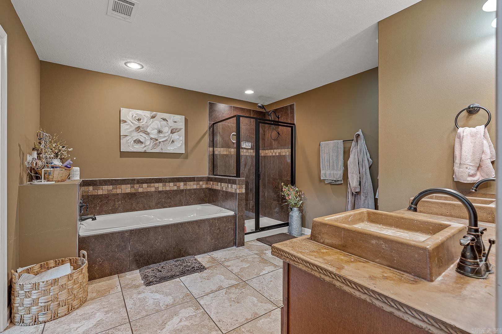 Photo 18 - Residential for sale – 1940  Mountain Ridge   Batesville, AR