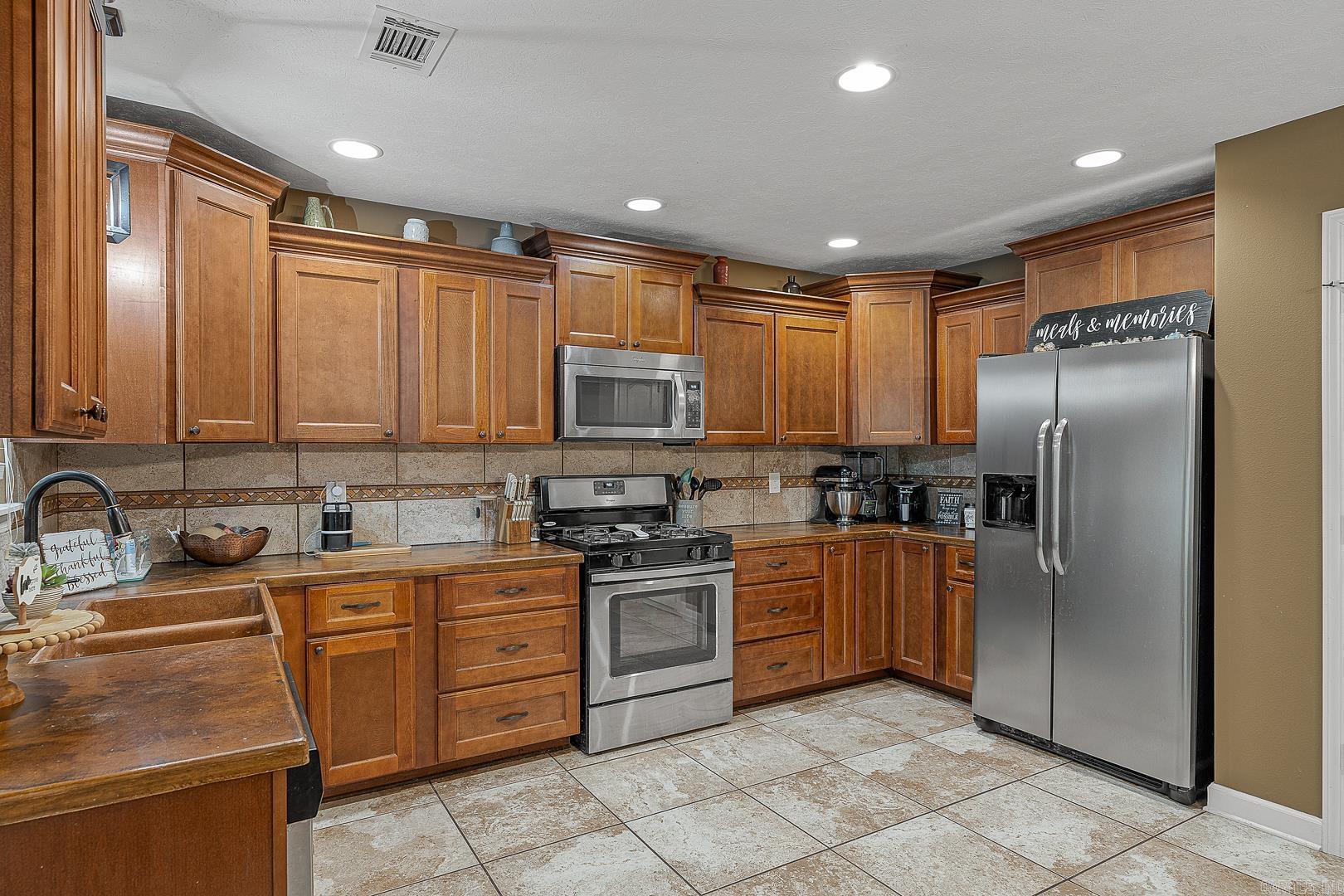 Photo 10 - Residential for sale – 1940  Mountain Ridge   Batesville, AR