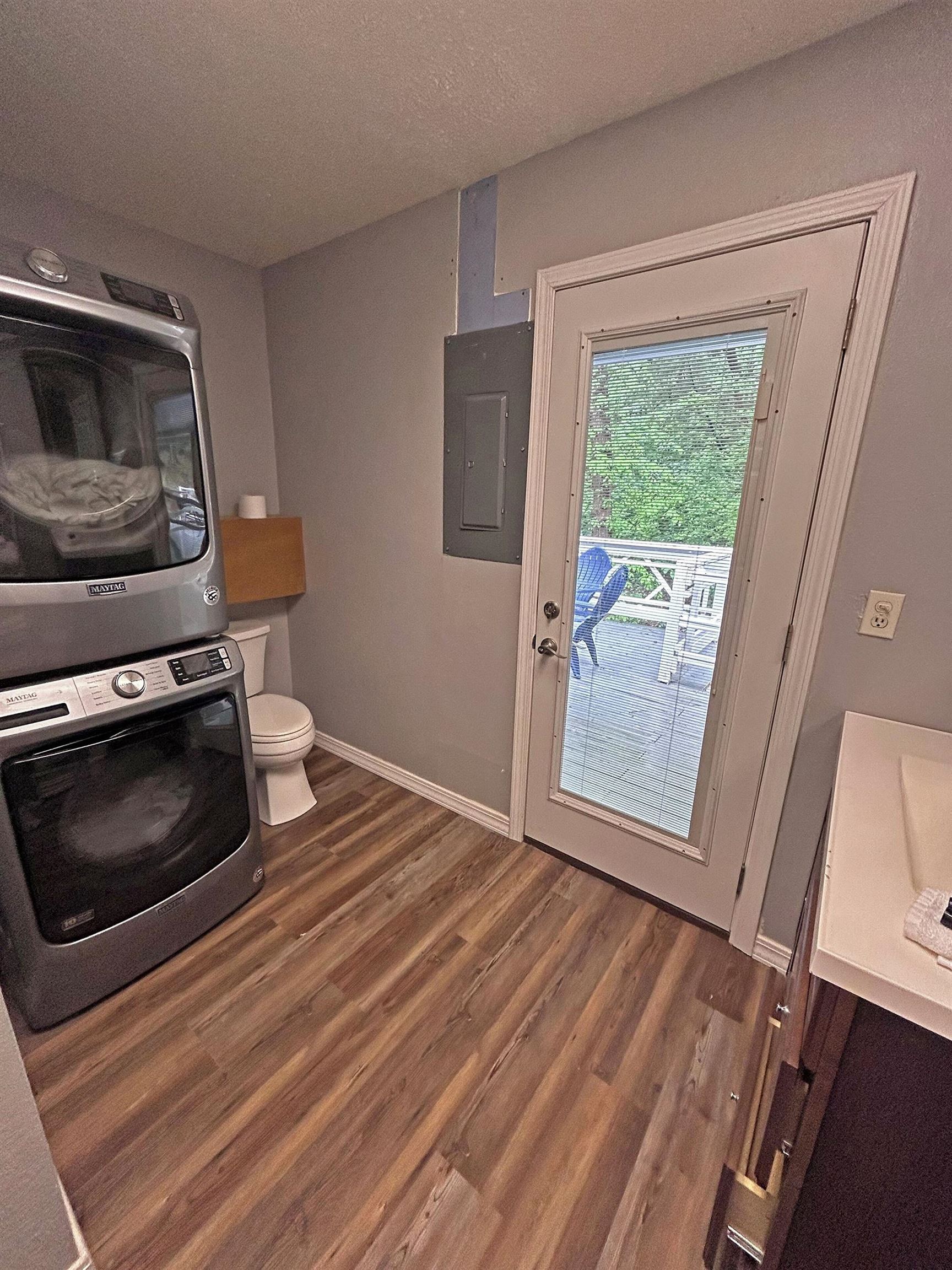 Photo 18 - Residential for sale – 39  Riverview   Hardy, AR