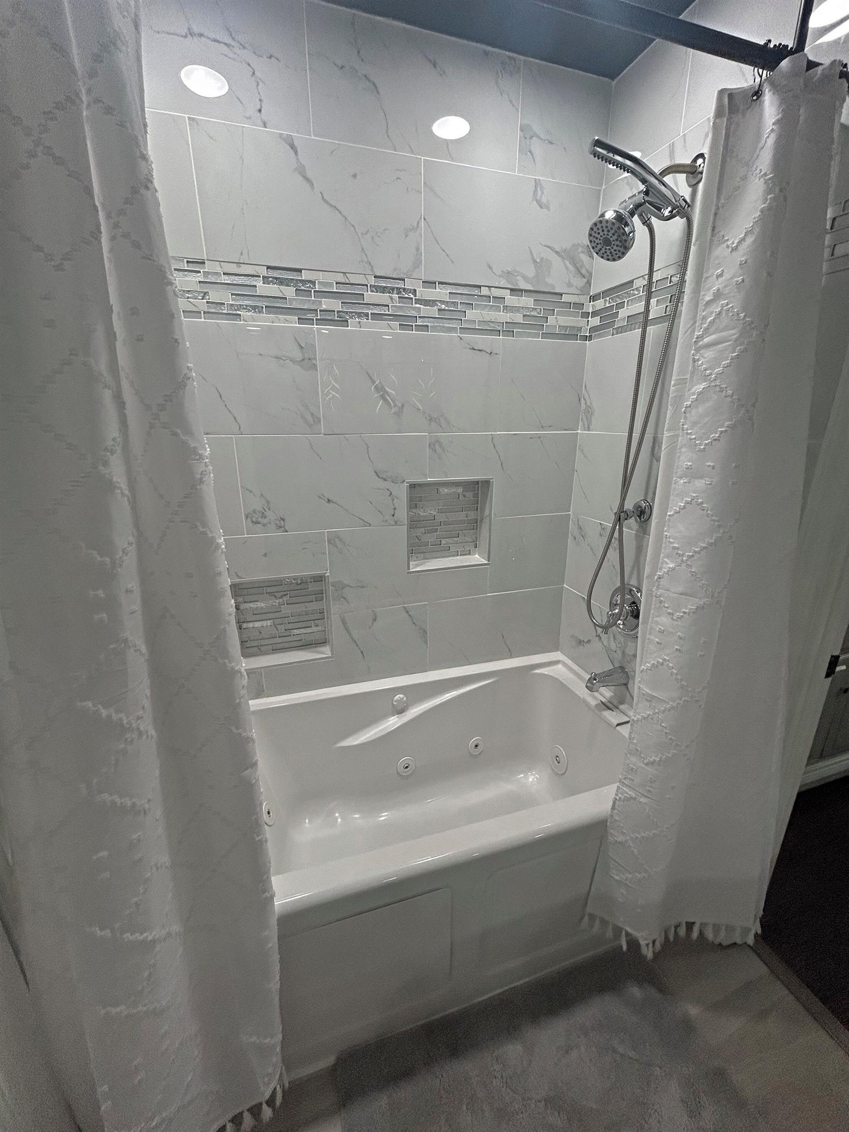 Photo 25 - Residential for sale – 39  Riverview   Hardy, AR