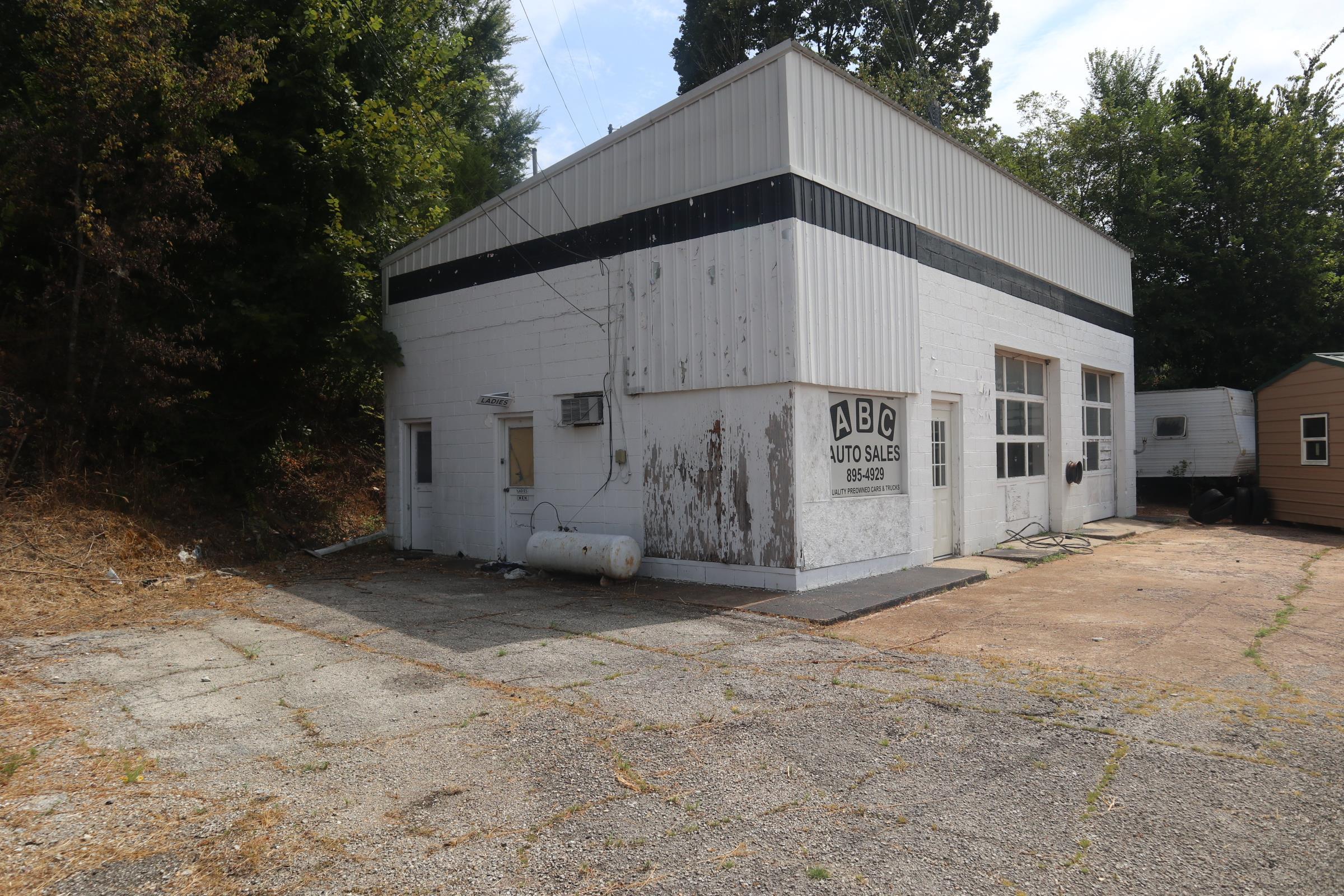 Photo 10 - Commercial / Industrial for sale – 118  Hwy 62/412 E   Salem, AR