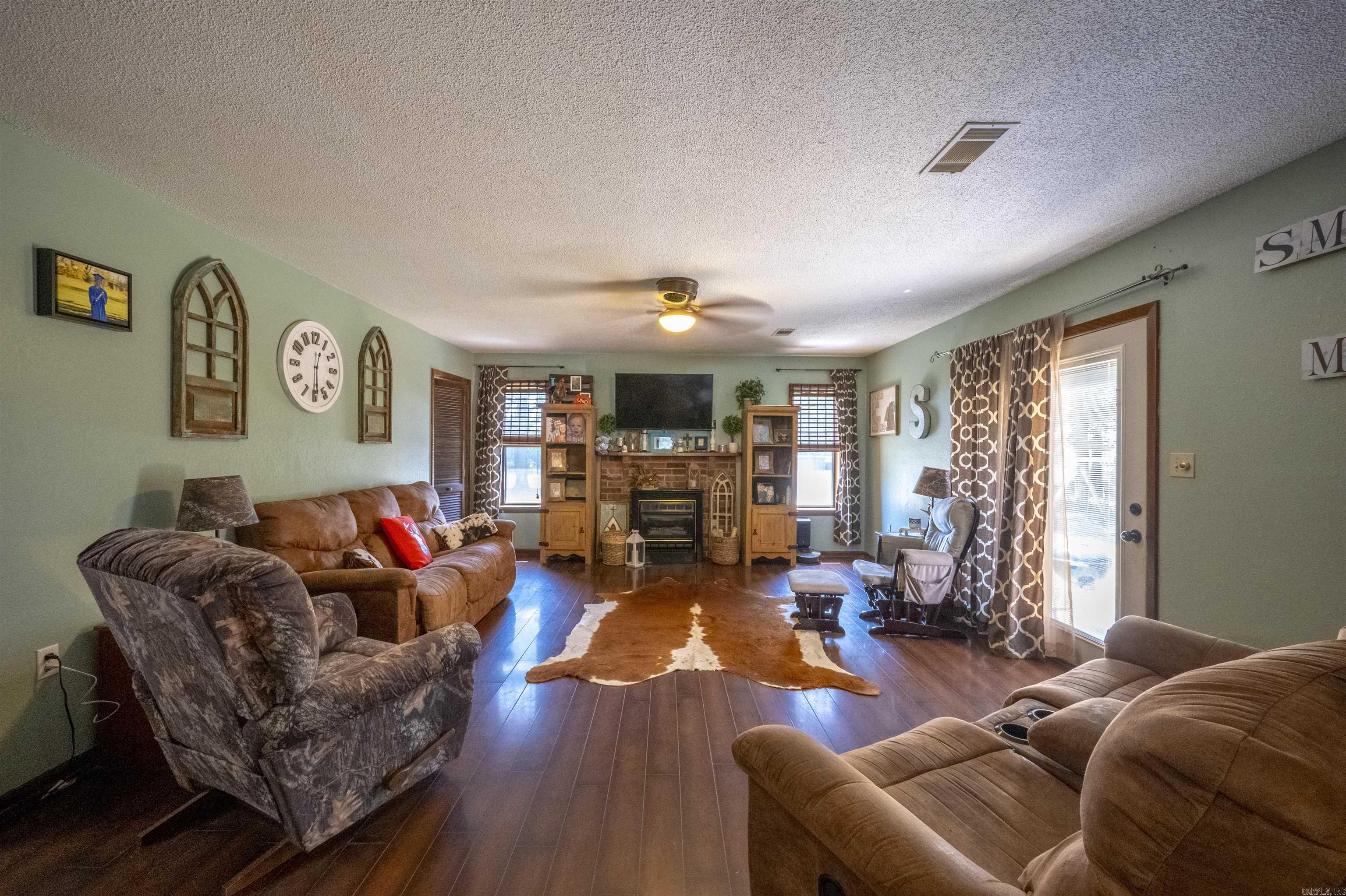 Photo 9 - Residential for sale – 749  Molly   Newark, AR