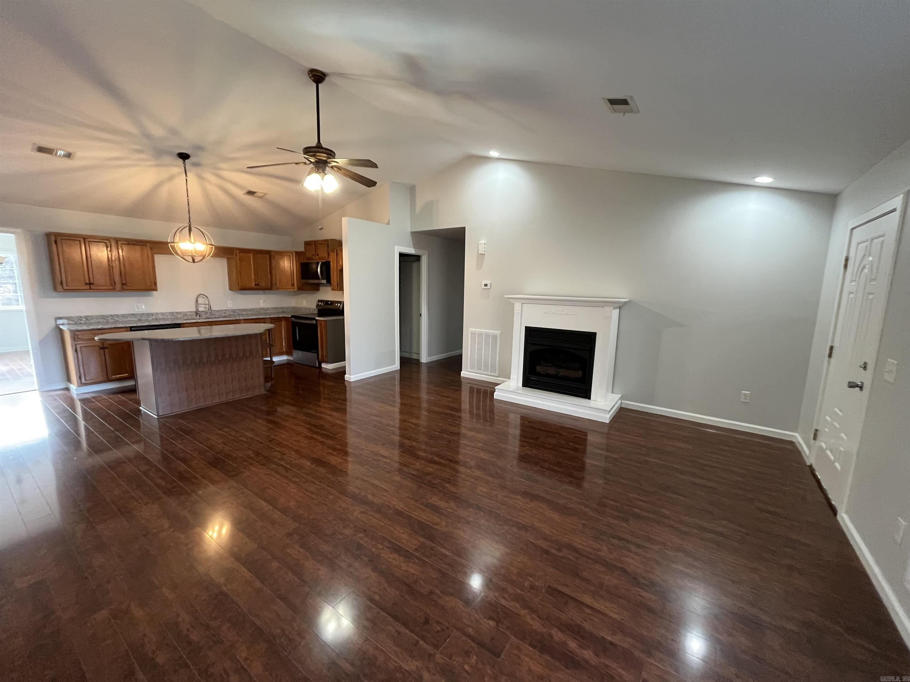 Photo 11 - Residential for sale – 5710  White   Batesville, AR