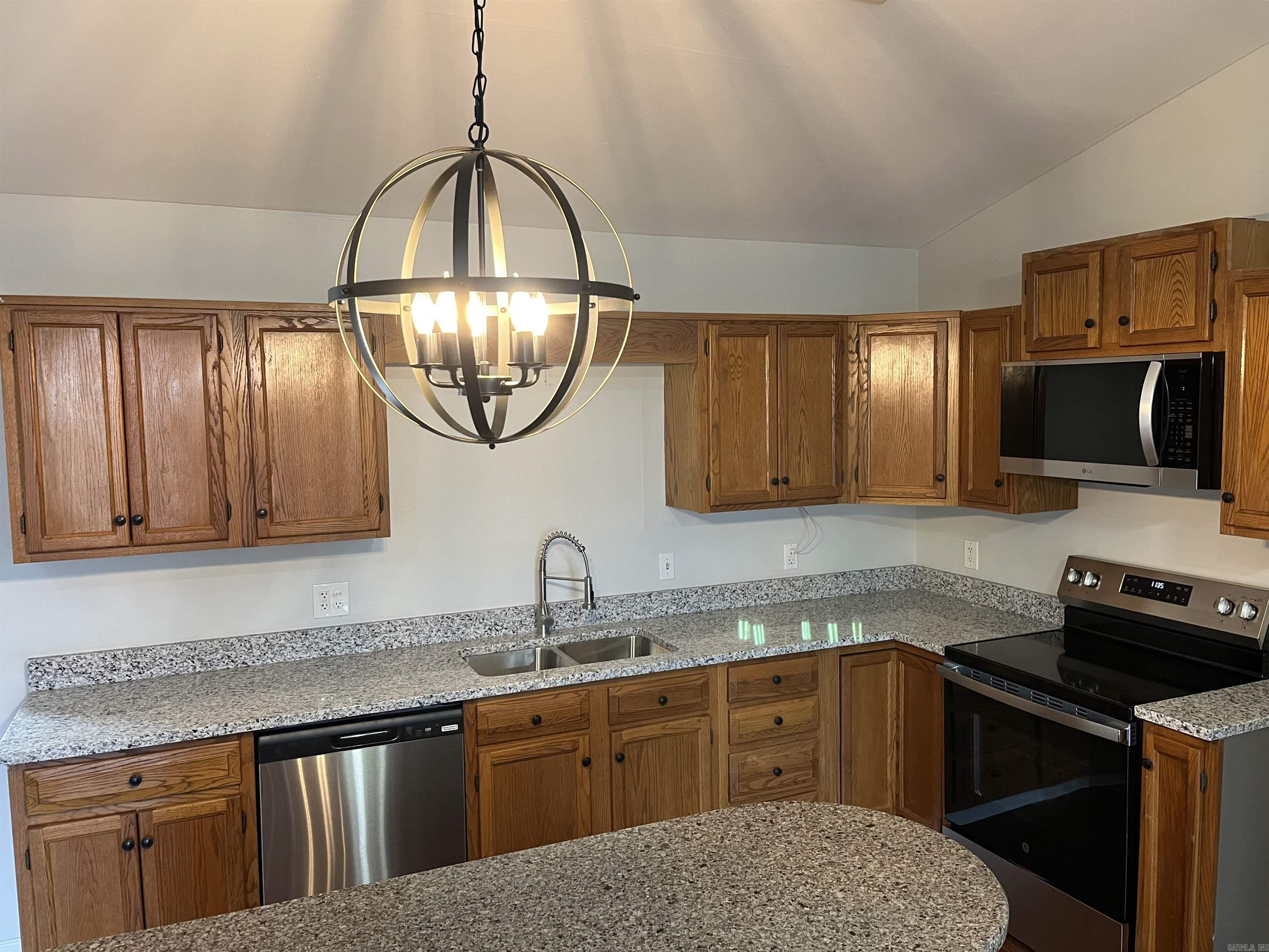 Photo 13 - Residential for sale – 5710  White   Batesville, AR