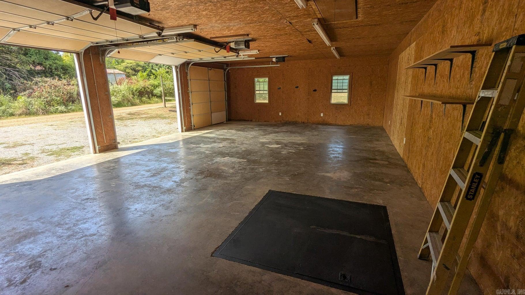 Photo 35 - Residential for sale – 5710  White   Batesville, AR