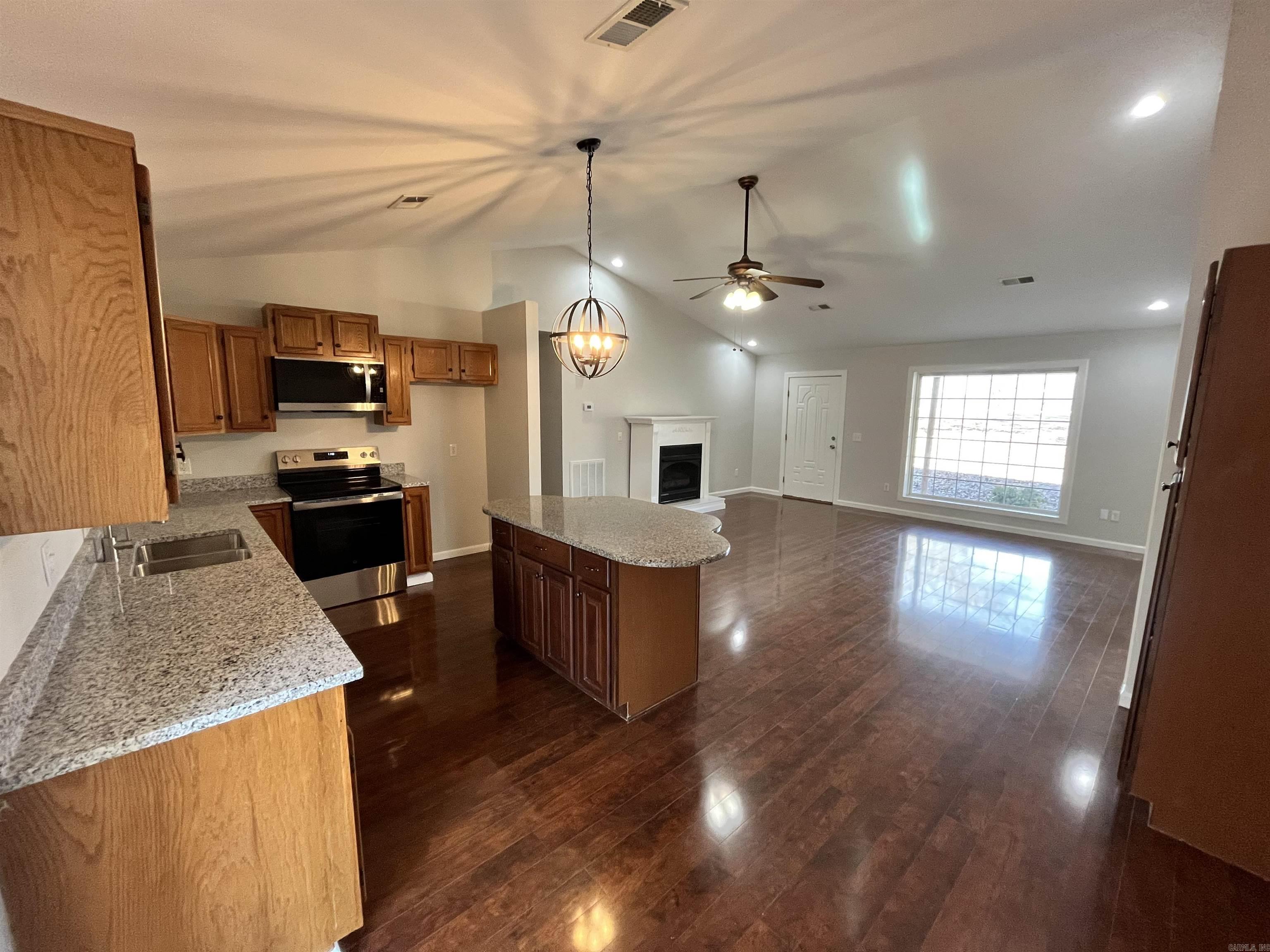 Photo 9 - Residential for sale – 5710  White   Batesville, AR