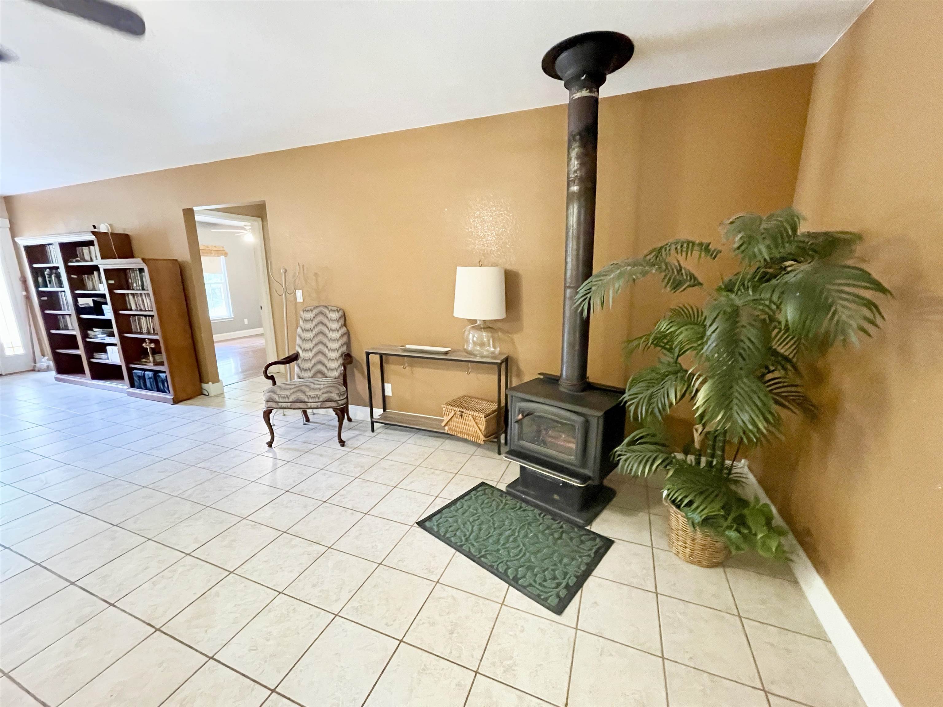 Photo 11 - Residential for sale – 9238  Elizabeth   Viola, AR