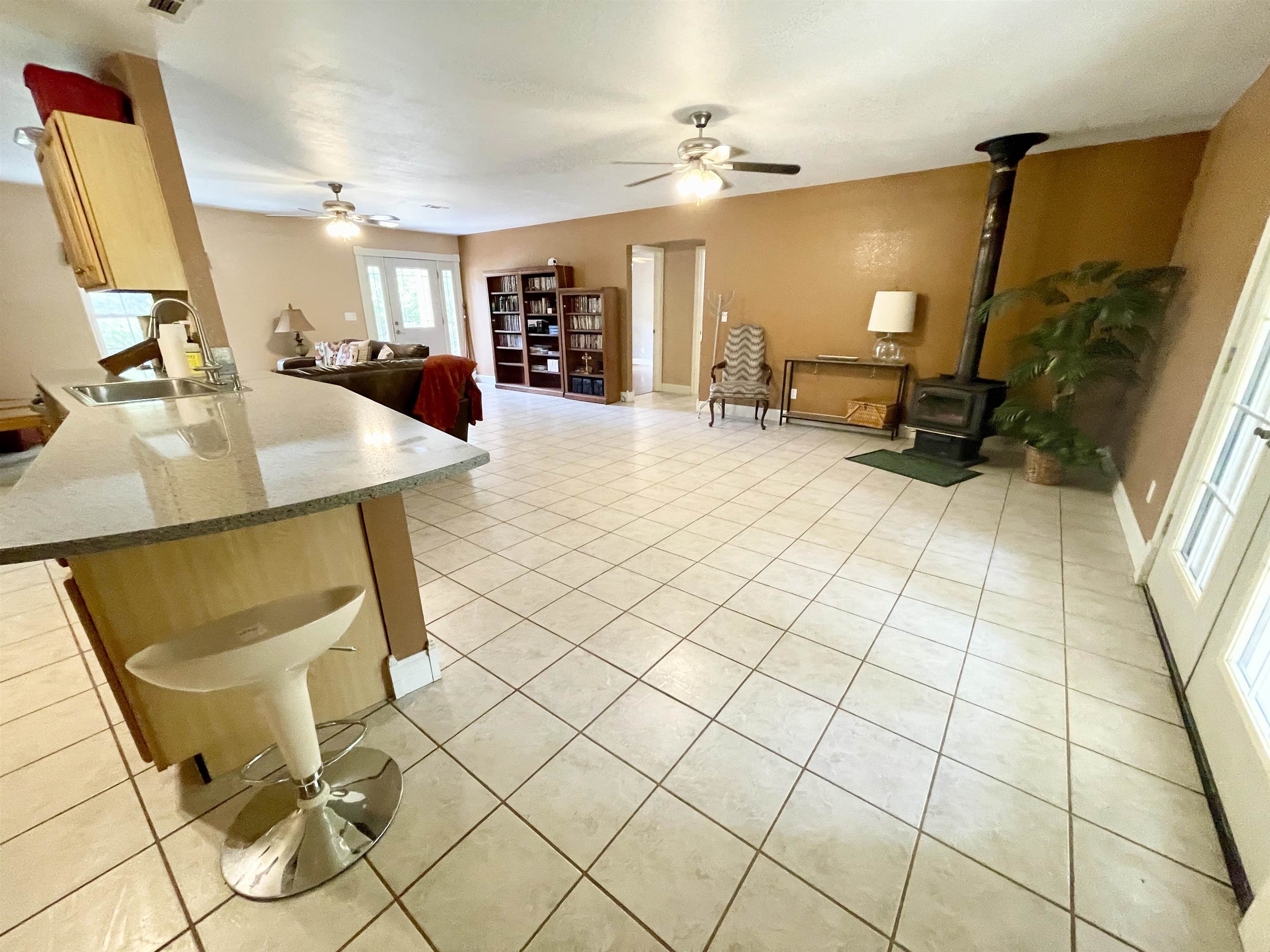 Photo 9 - Residential for sale – 9238  Elizabeth   Viola, AR