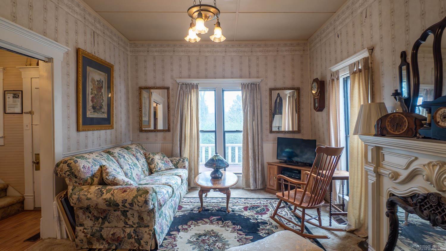 Photo 14 - Residential for sale – 202 W 3rd Street   Hardy, AR