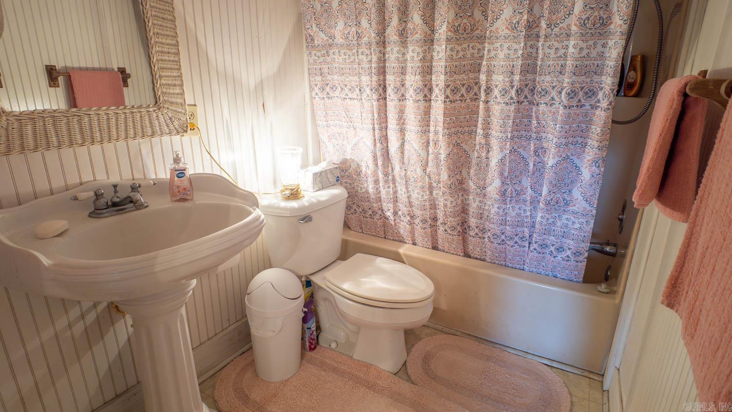 Photo 24 - Residential for sale – 202 W 3rd Street   Hardy, AR