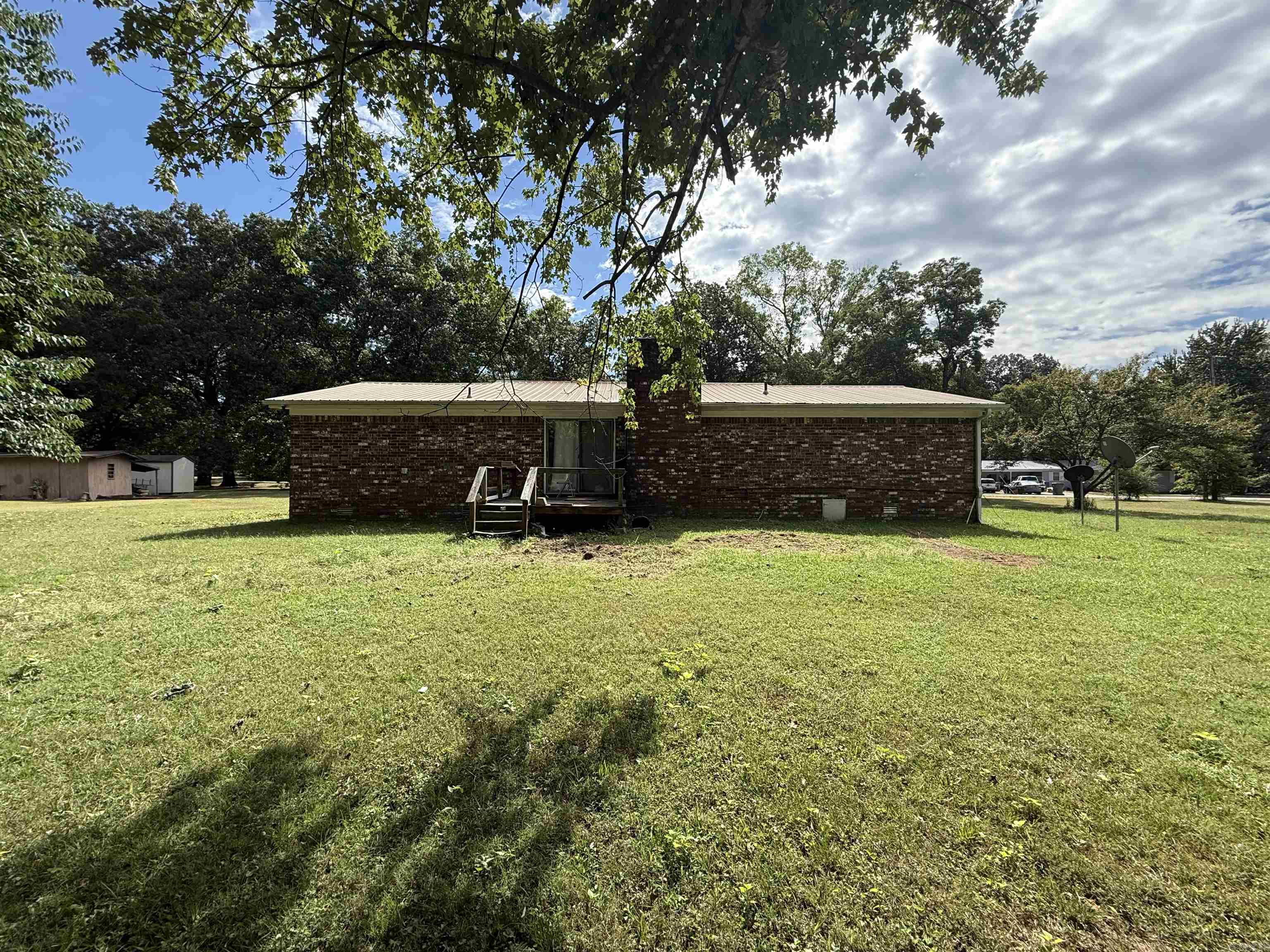 Photo 3 - Residential for sale – 33  Stacey Dr.   Batesville, AR