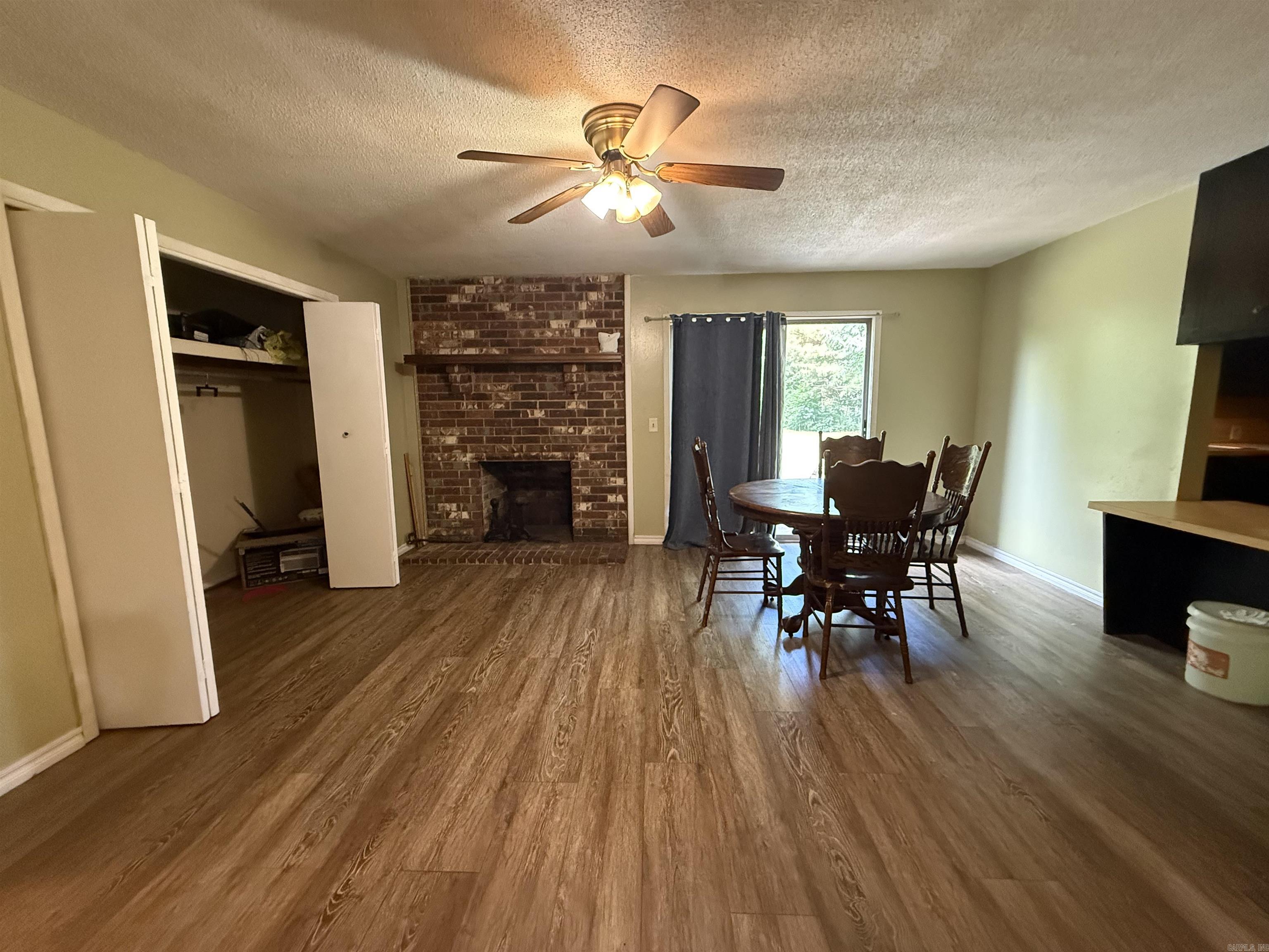Photo 8 - Residential for sale – 33  Stacey Dr.   Batesville, AR