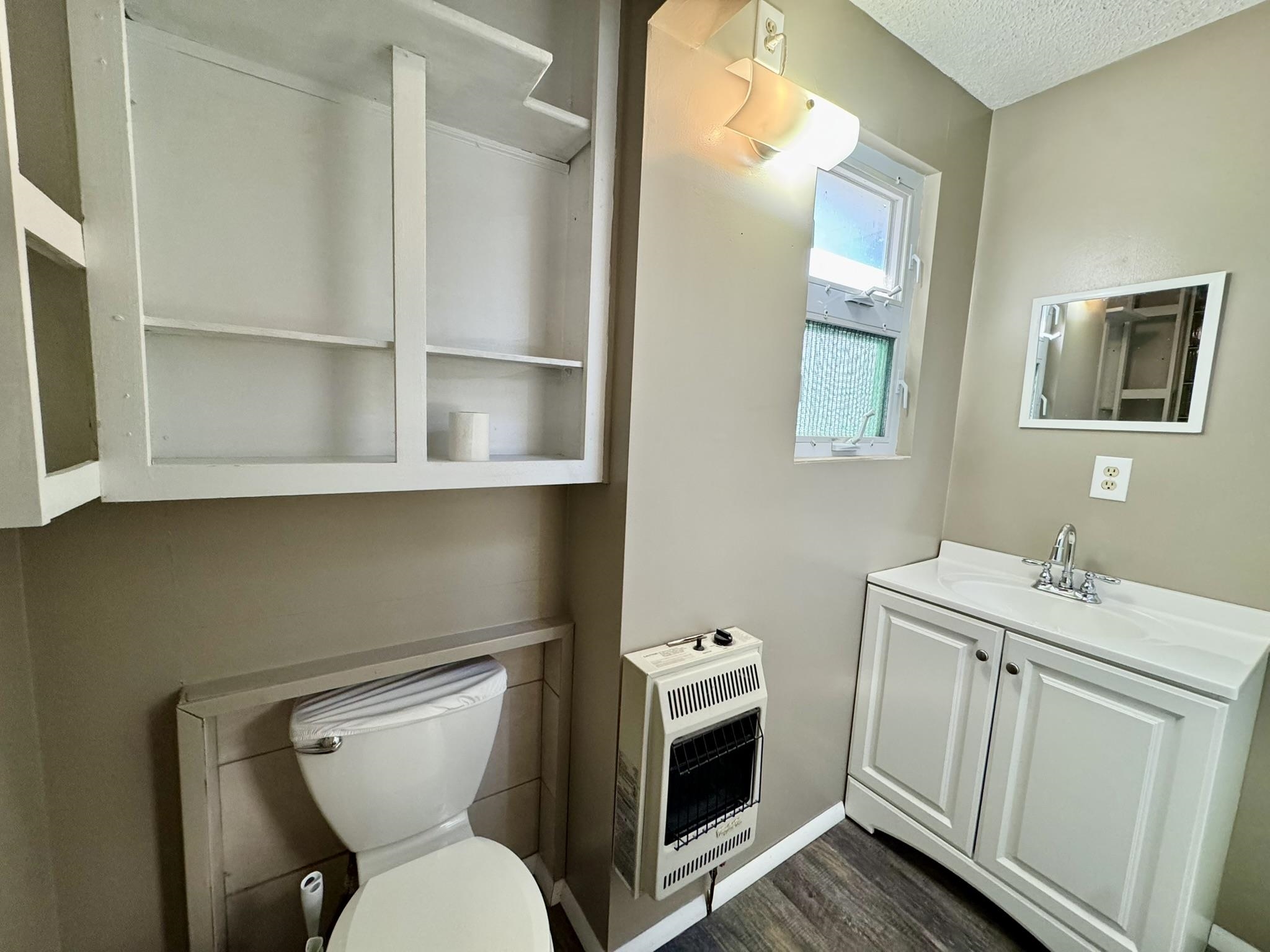 Photo 12 - Residential for sale – 102  Capri Drive   Melbourne, AR