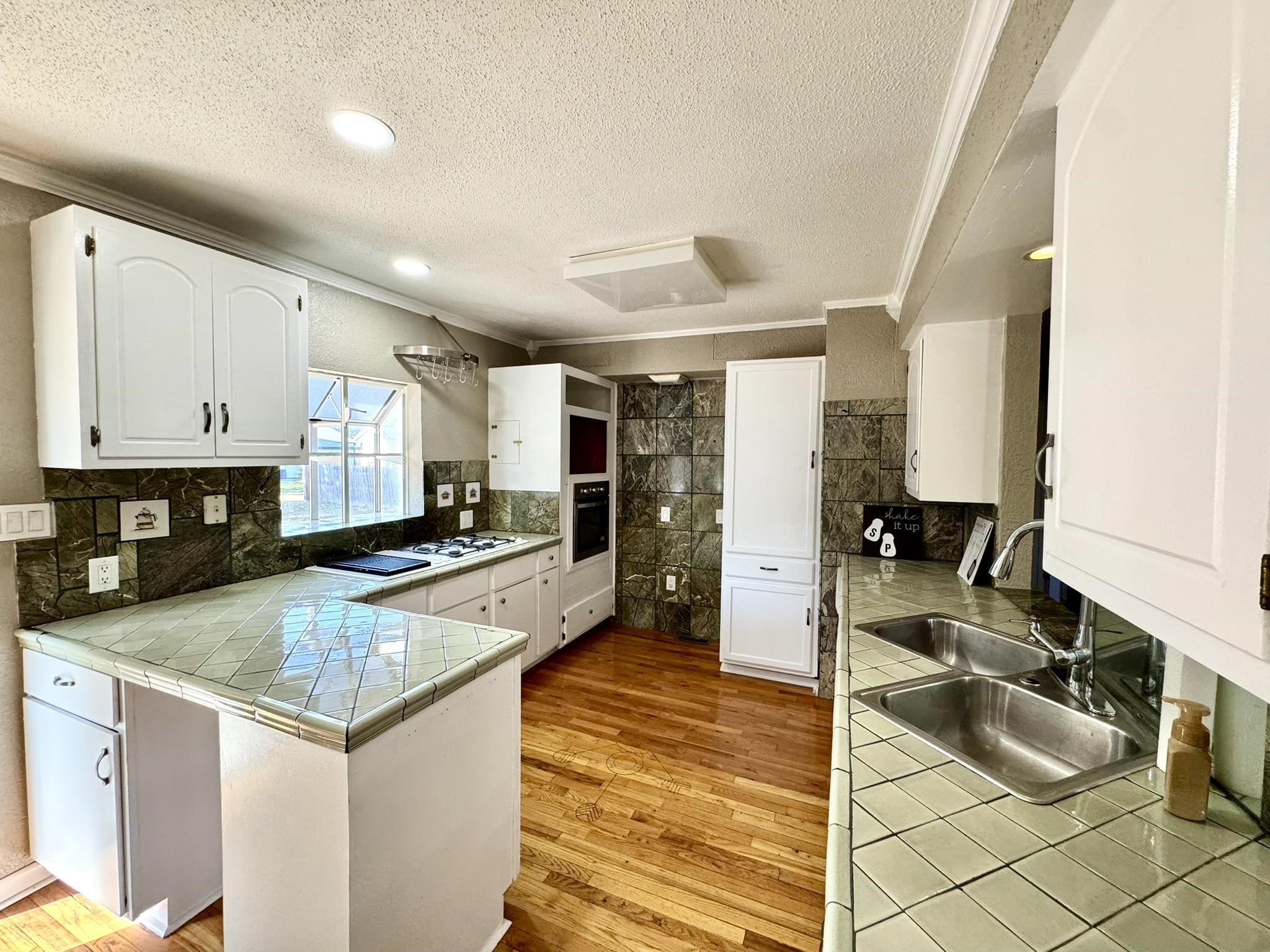 Photo 6 - Residential for sale – 102  Capri Drive   Melbourne, AR