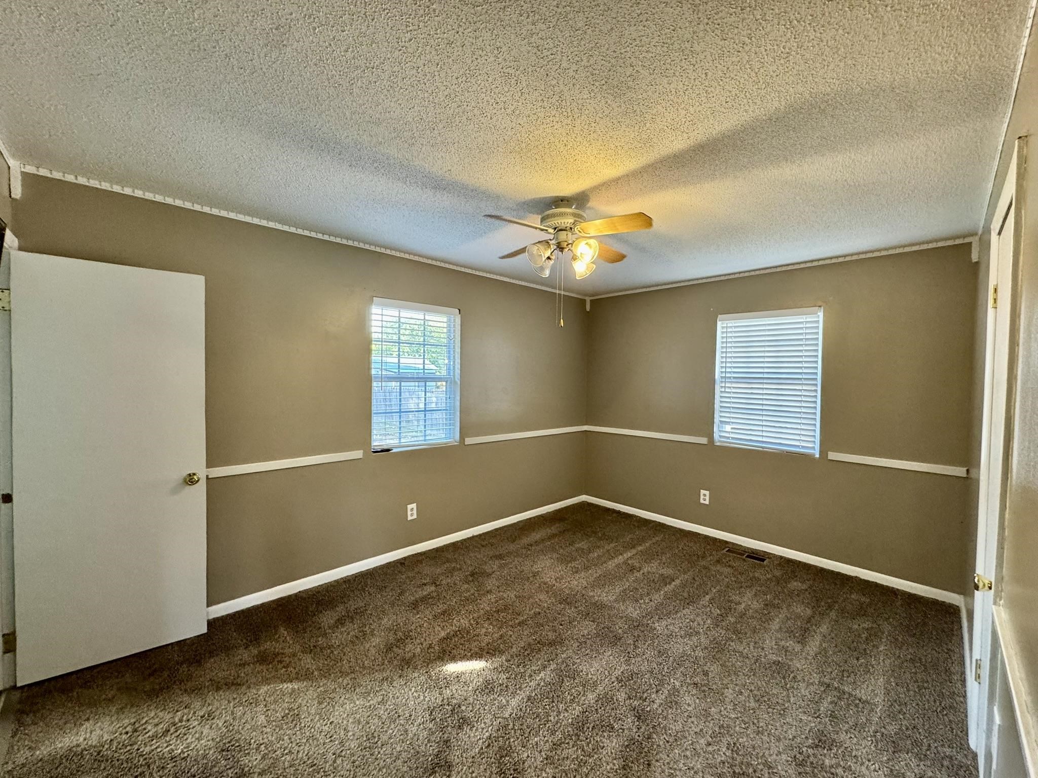 Photo 7 - Residential for sale – 102  Capri Drive   Melbourne, AR