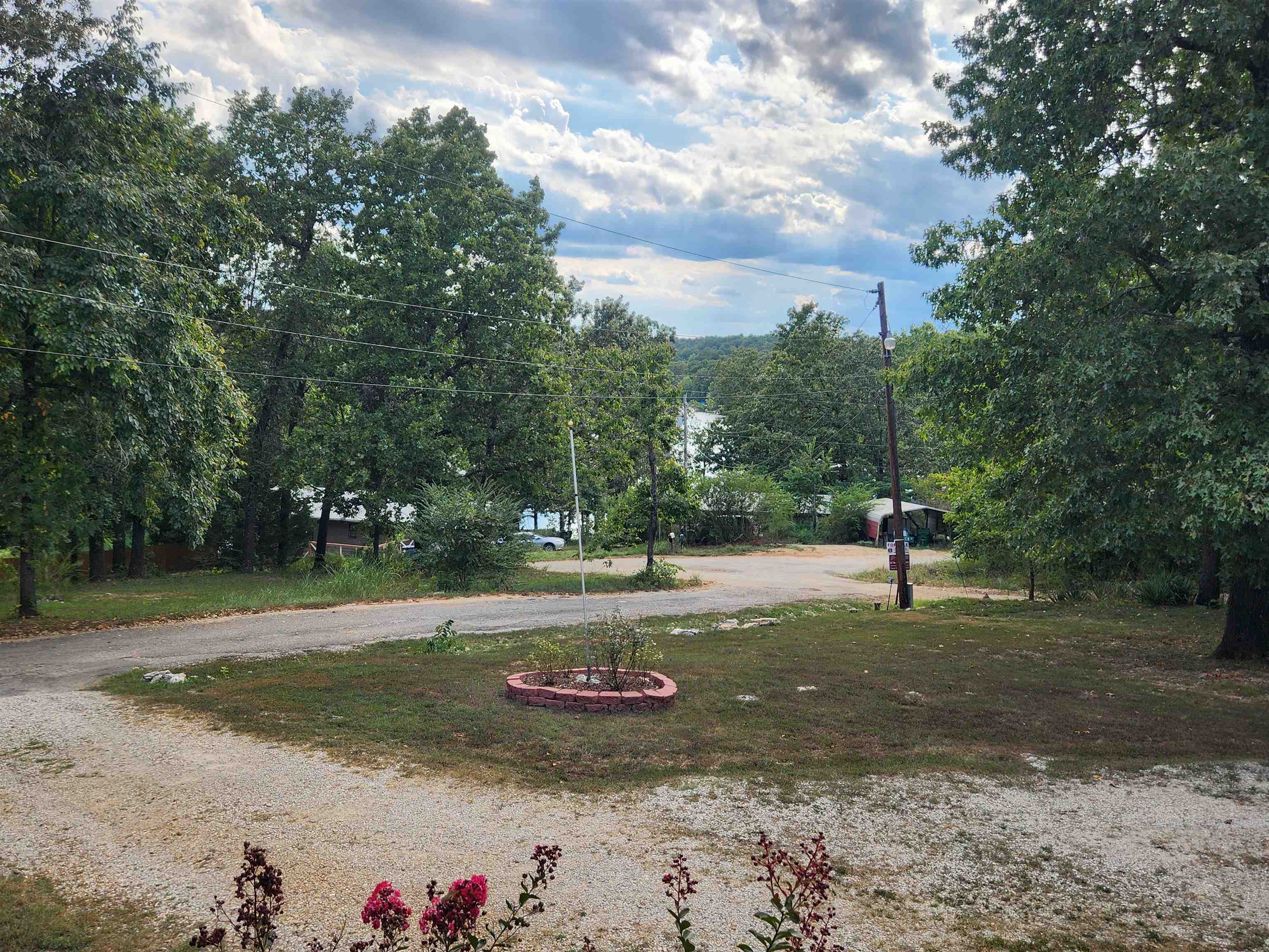 Photo 11 - Residential for sale – 46  Crossroads   Highland, AR