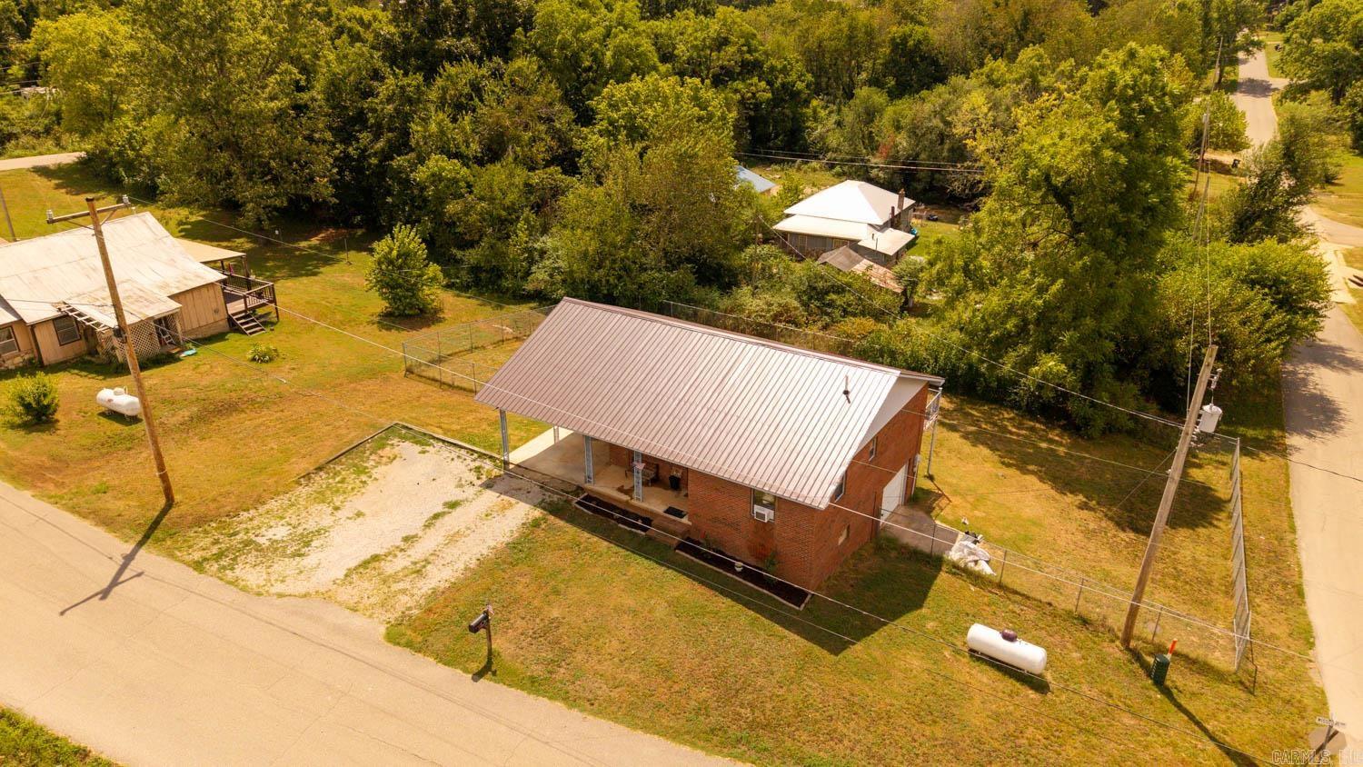 Photo 48 - Residential for sale – 570  Missouri Avenue   Mammoth Spring, AR
