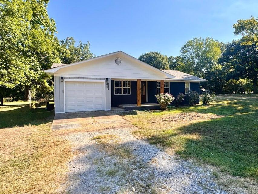 Photo 2 - Residential for sale – 875  Gravel   Newark, AR