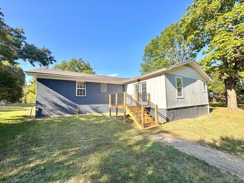 Photo 5 - Residential for sale – 875  Gravel   Newark, AR