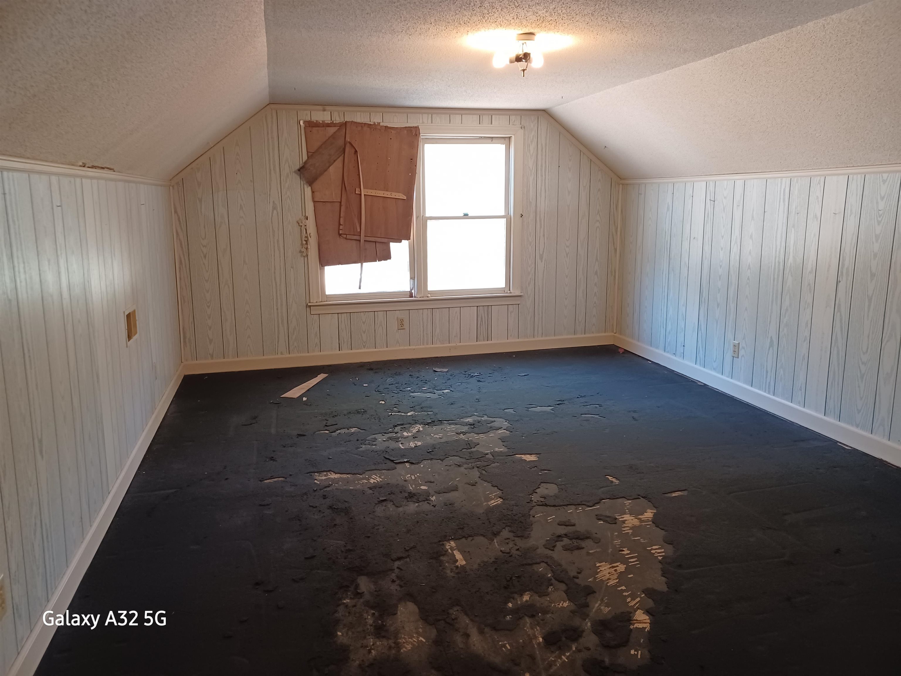 Photo 19 - Residential for sale – 201 E Marshall   Cherokee Village, AR