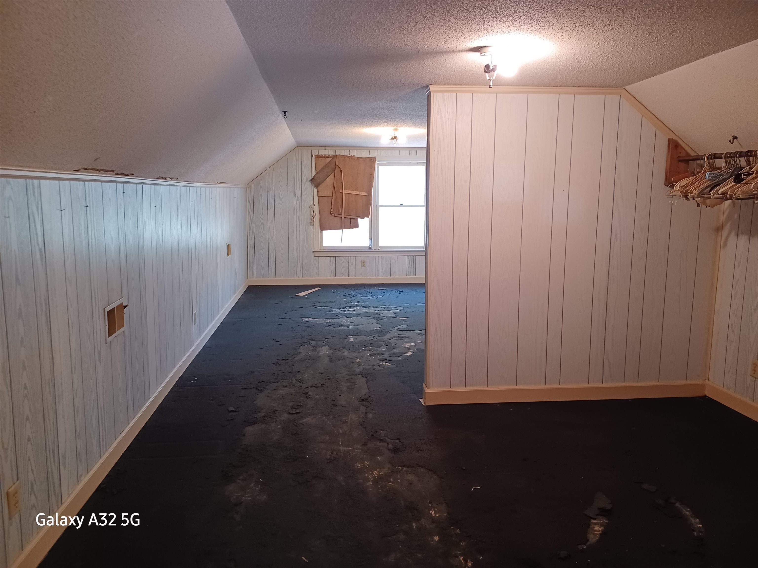Photo 20 - Residential for sale – 201 E Marshall   Cherokee Village, AR