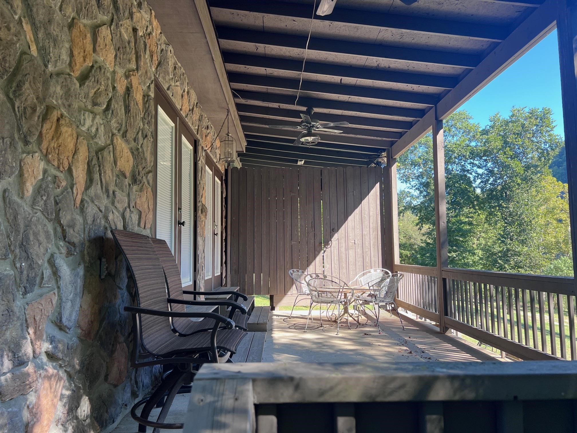 Photo 42 - Residential for sale – 908 S Riverview   Mountain View, AR