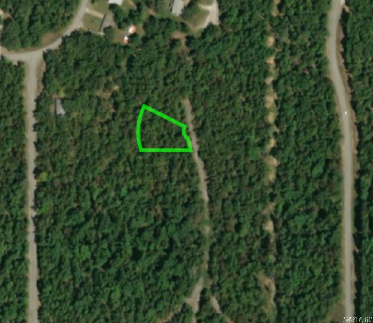 Photo 2 - Multi-Family for sale – 421  Hiawatha Cir   Horseshoe Bend, AR
