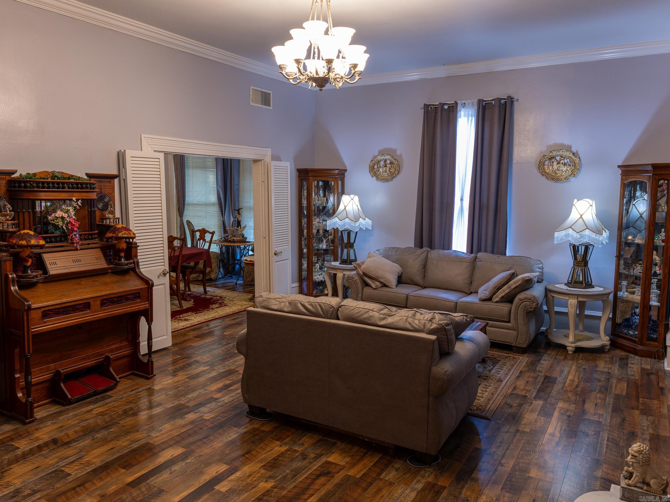 Photo 4 - Residential for sale – 253 N 8th   Batesville, AR