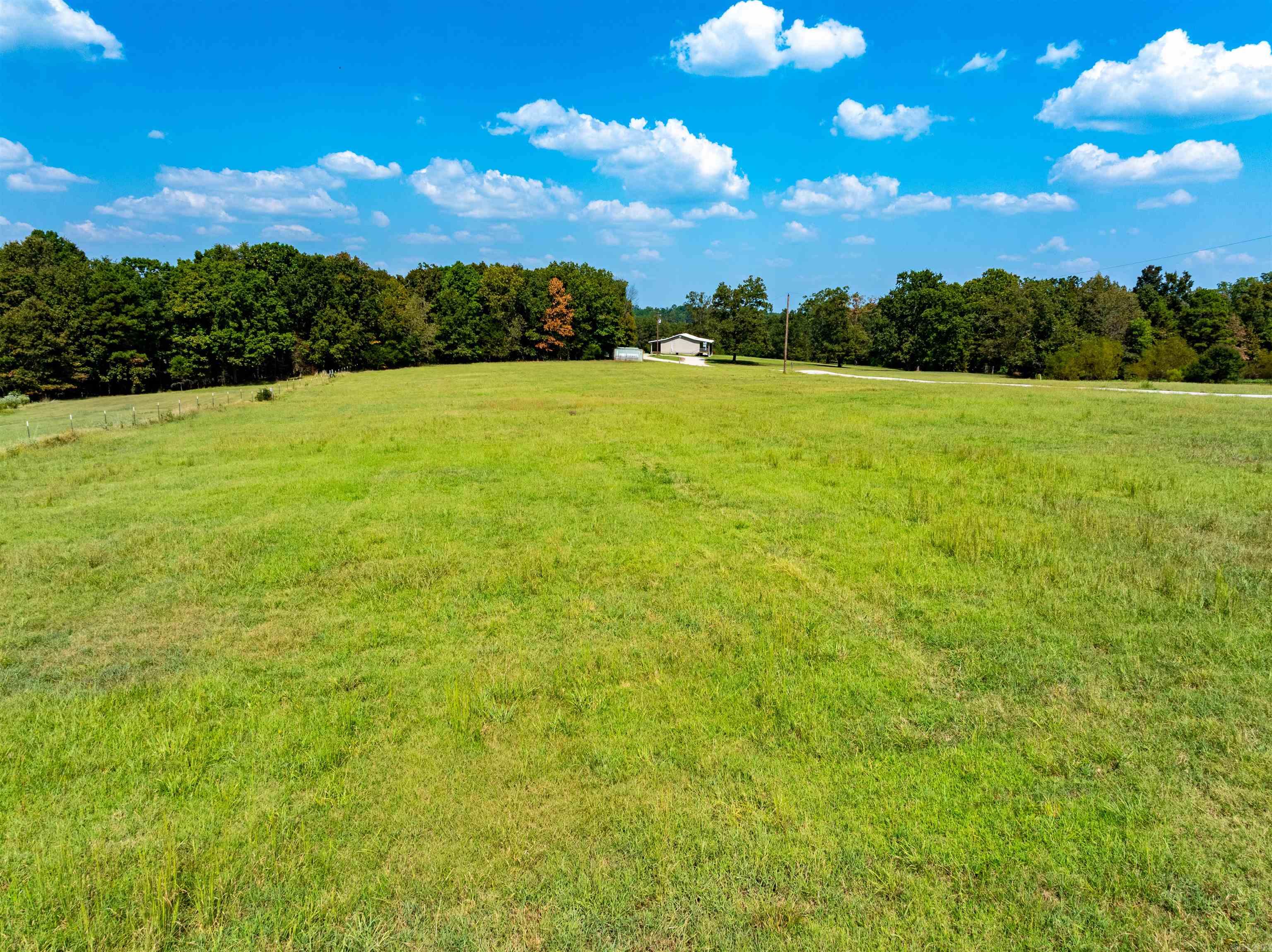 Photo 4 - Residential for sale – 1066  AR Hwy 58   Cave City, AR