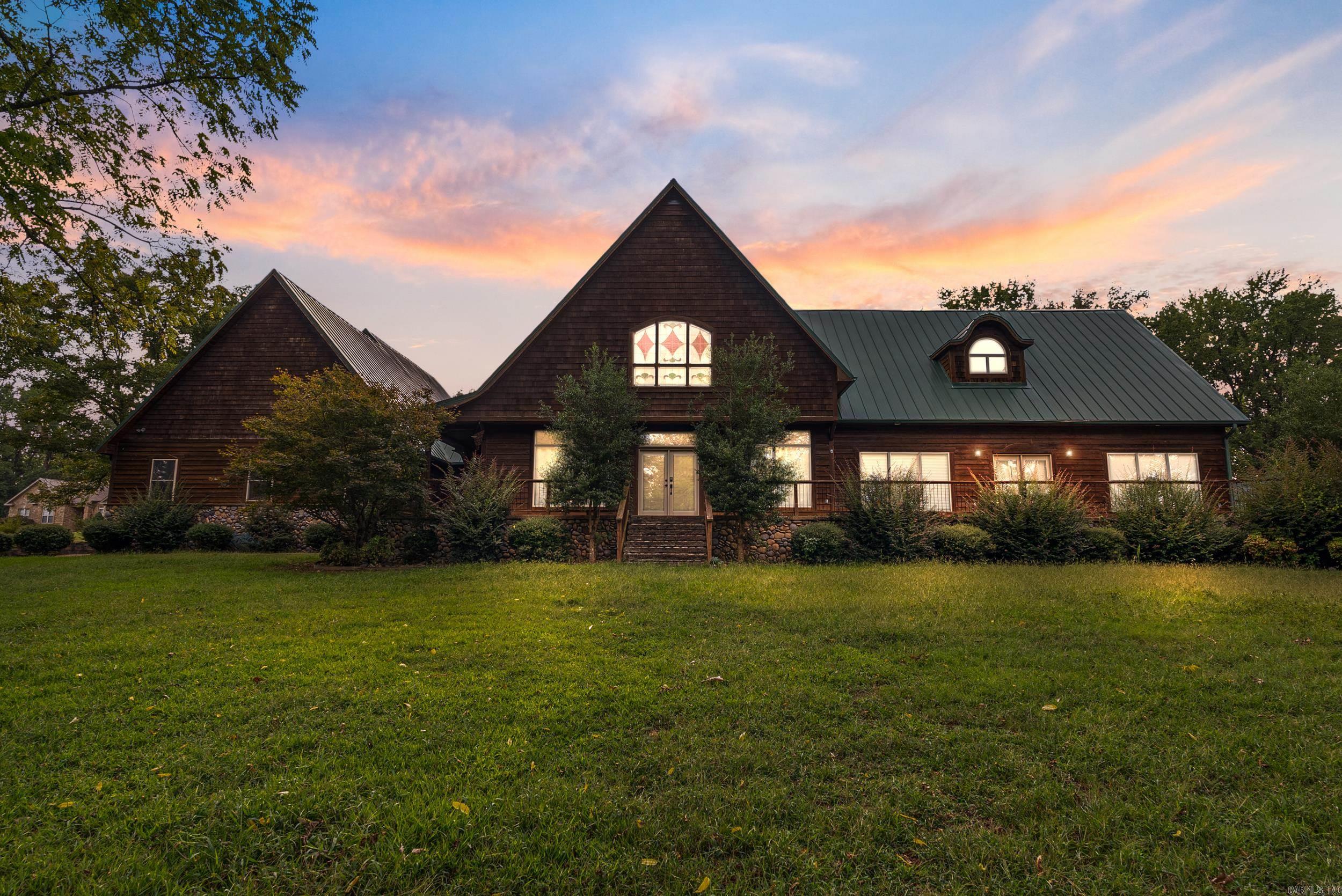 Photo 2 - Residential for sale – 100  Plantation Ln   Batesville, AR