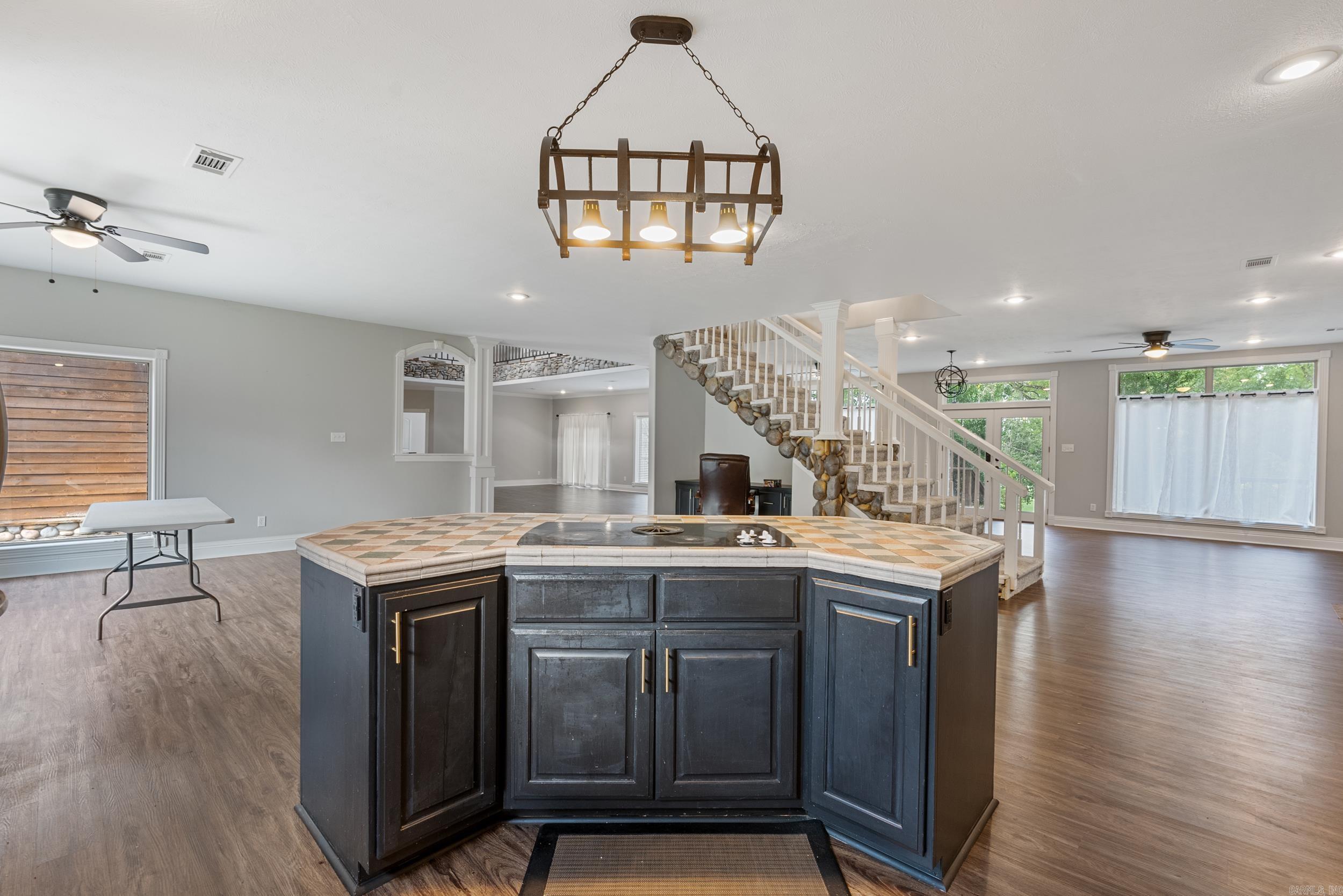 Photo 12 - Residential for sale – 100  Plantation Ln   Batesville, AR