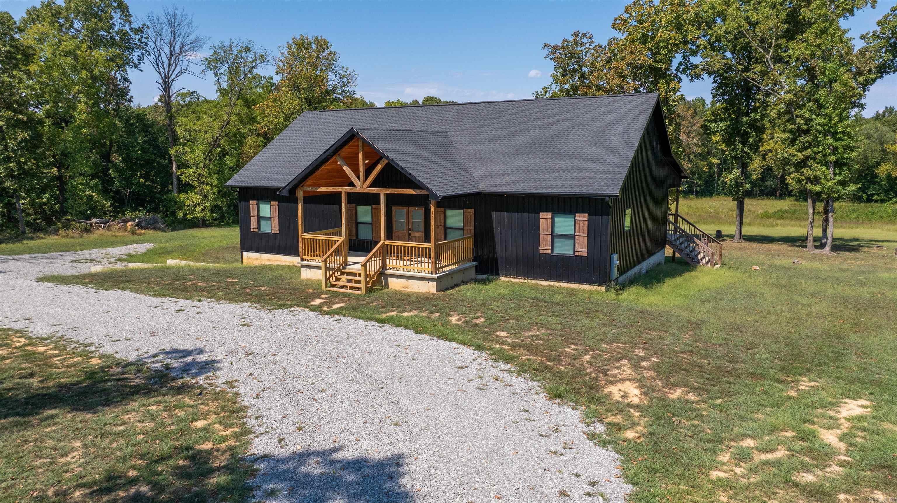 Residential for sale – 100 E Maxville   Cave City, AR