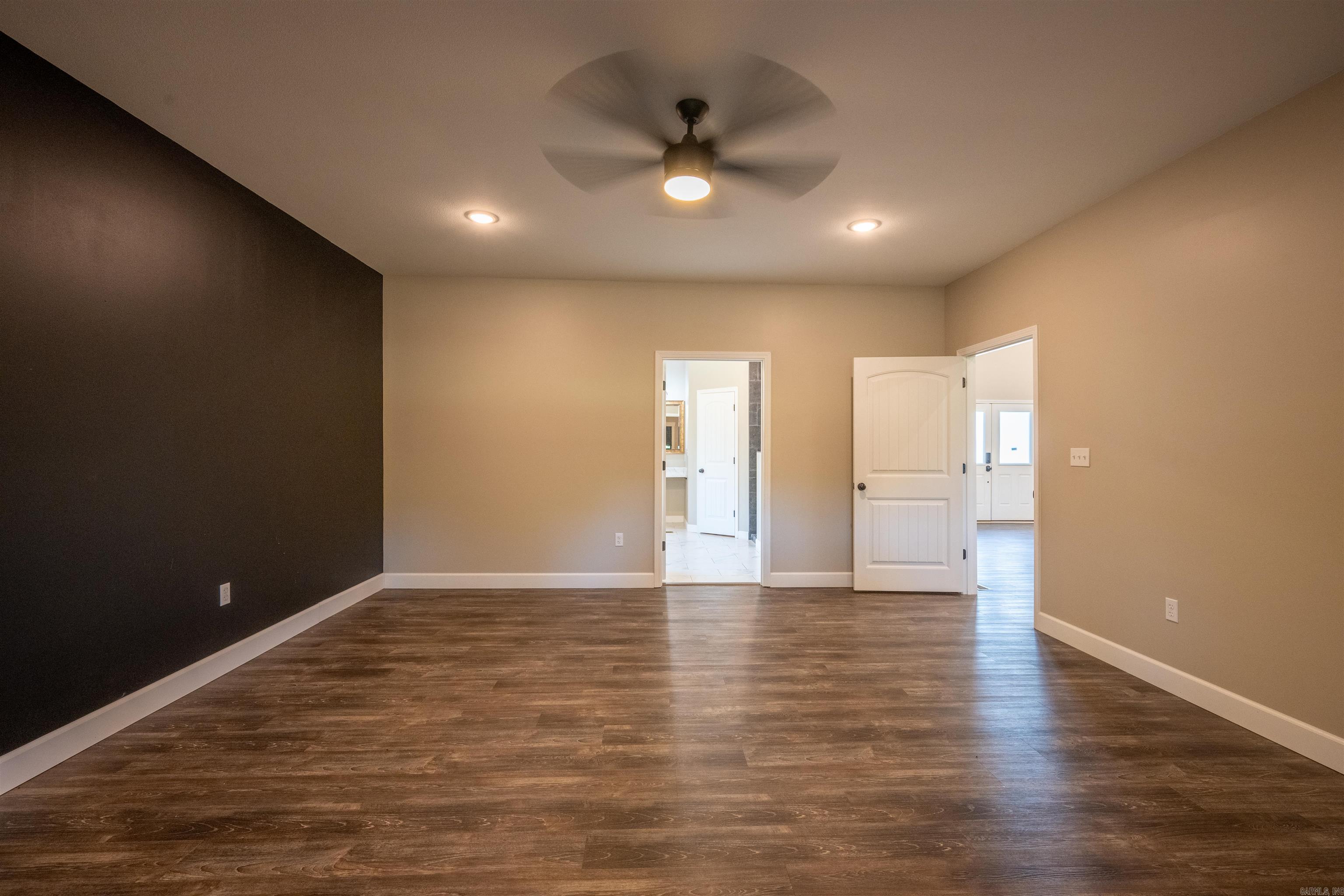 Photo 12 - Residential for sale – 100 E Maxville   Cave City, AR