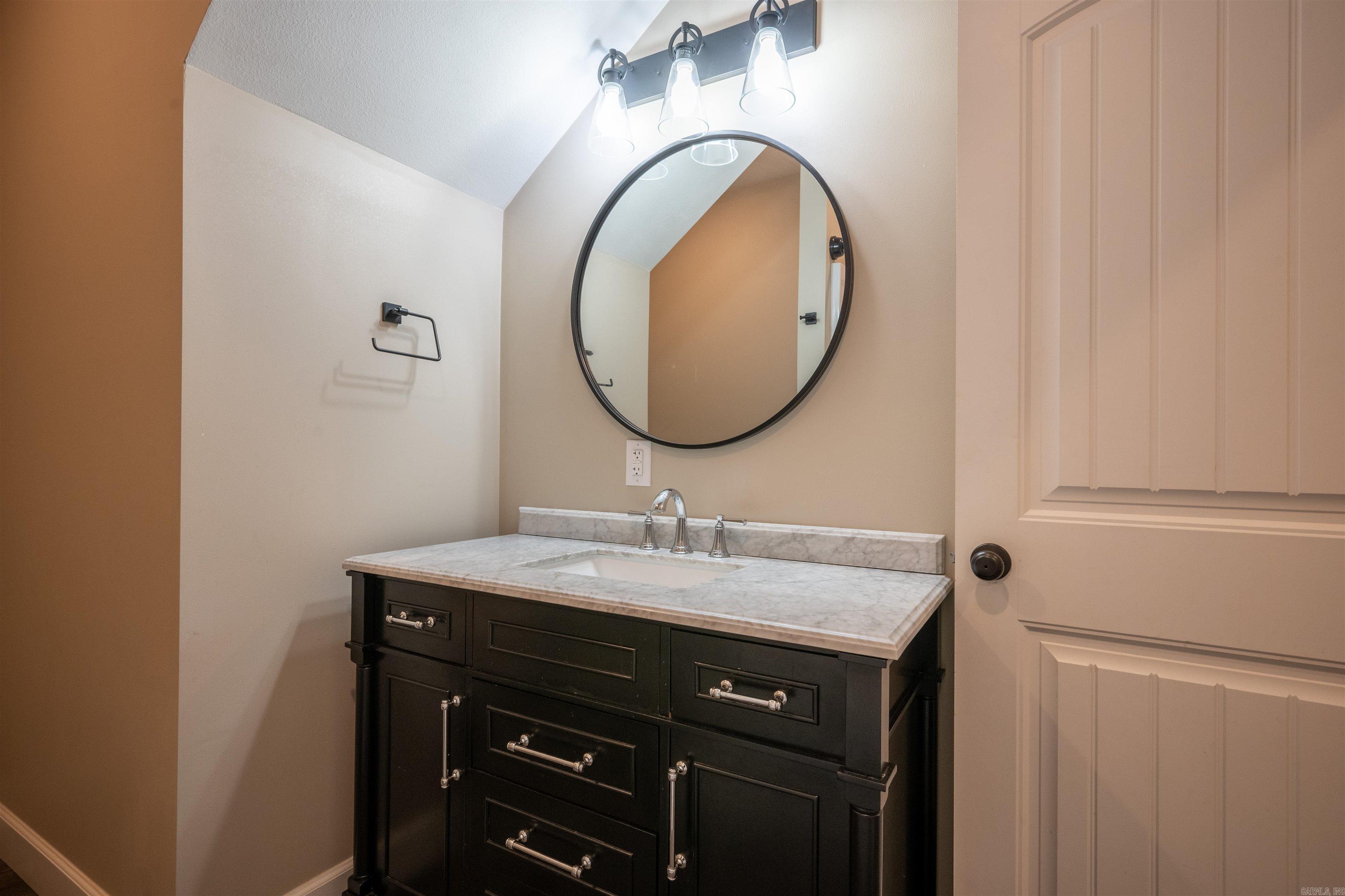 Photo 26 - Residential for sale – 100 E Maxville   Cave City, AR