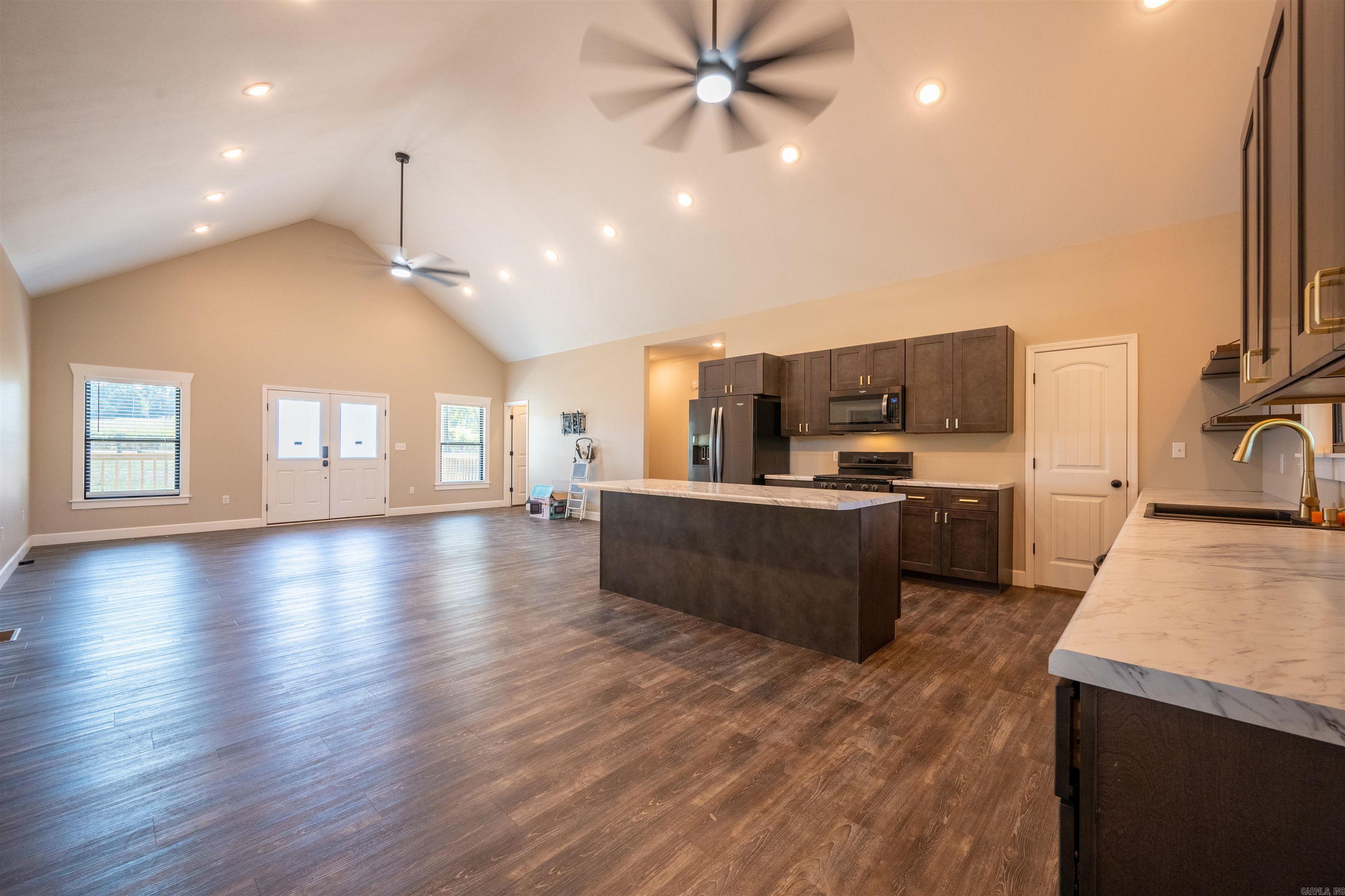 Photo 4 - Residential for sale – 100 E Maxville   Cave City, AR