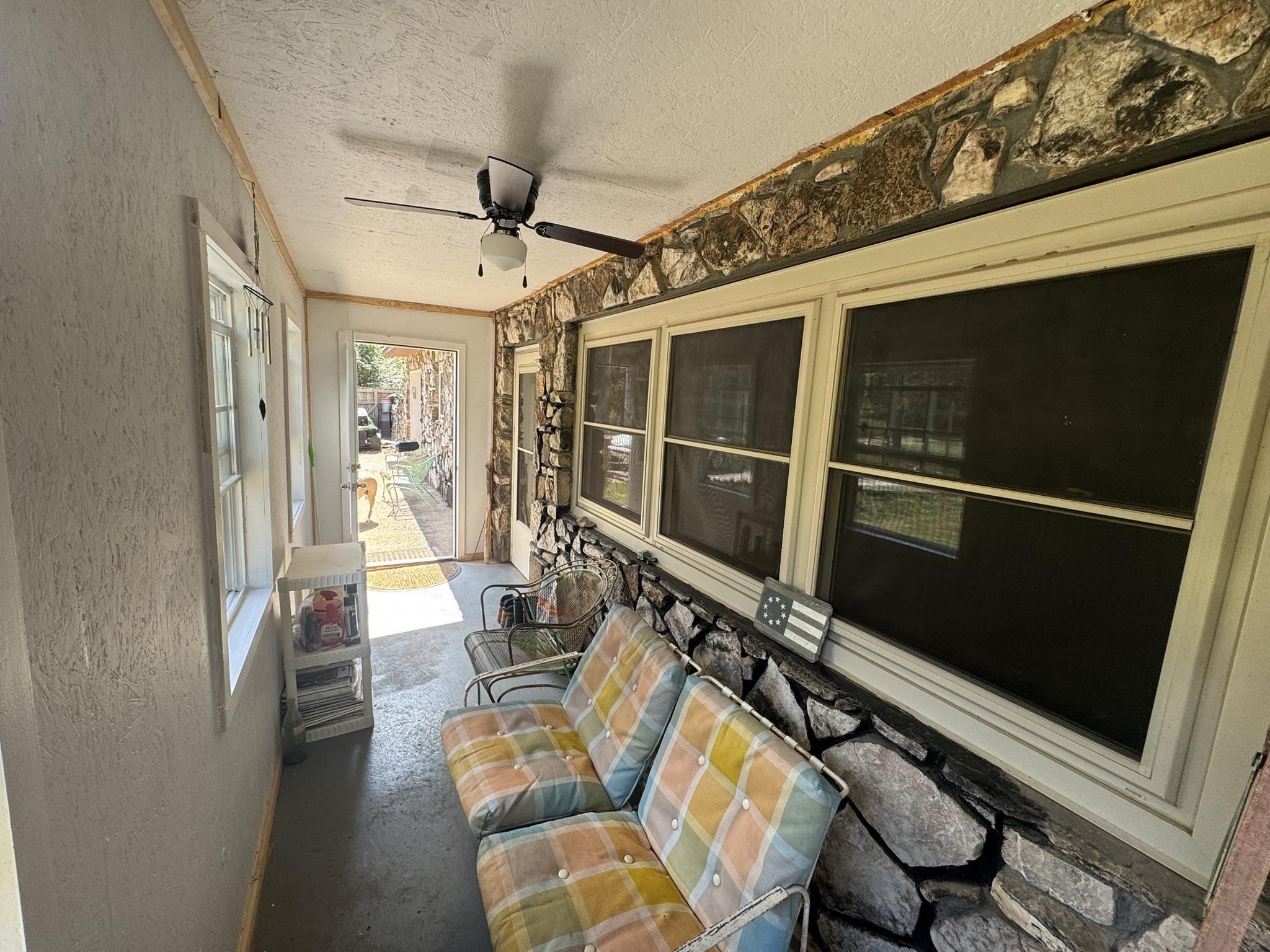 Photo 12 - Residential for sale – 14  Barber   Hardy, AR