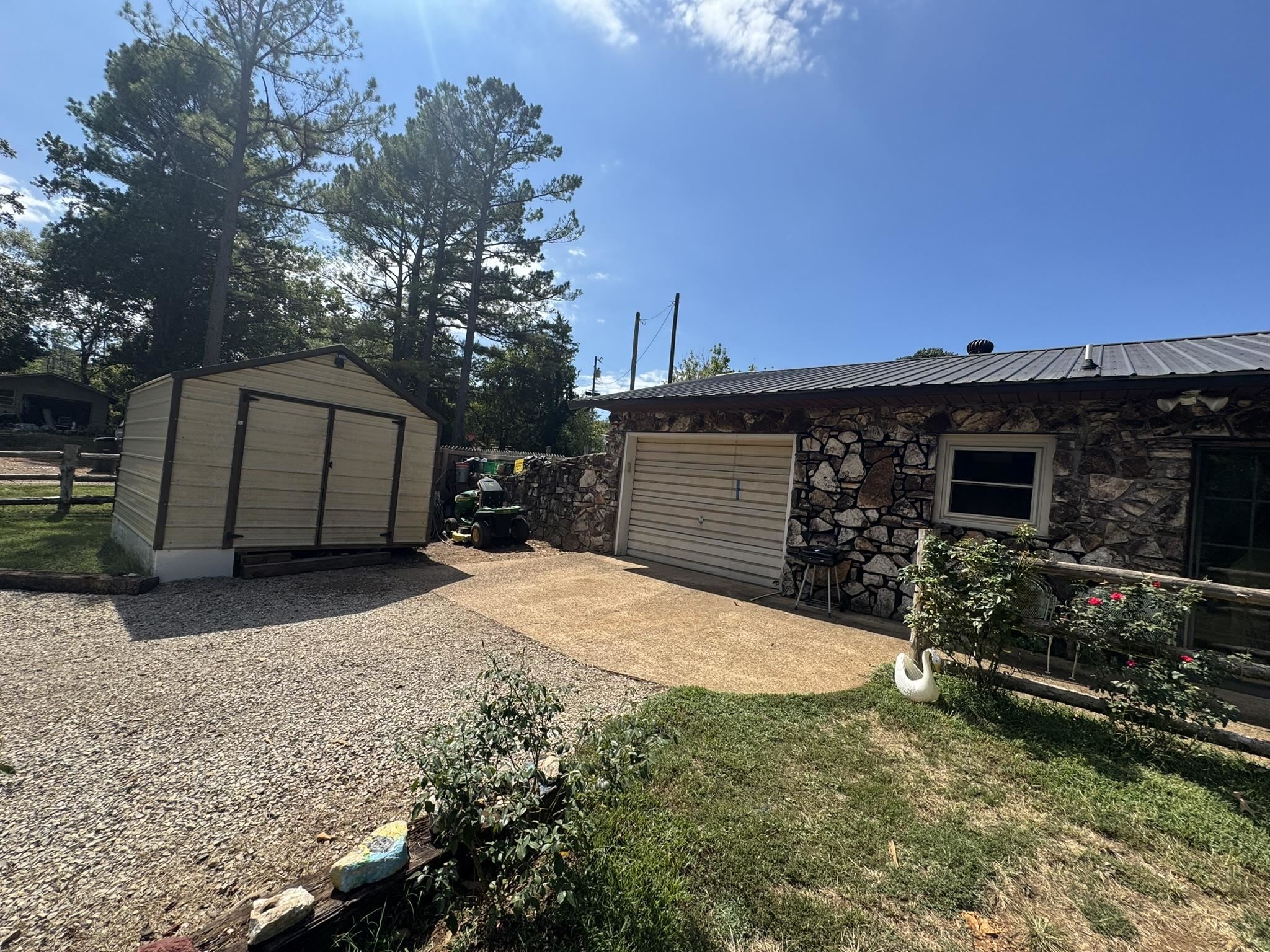 Photo 7 - Residential for sale – 14  Barber   Hardy, AR