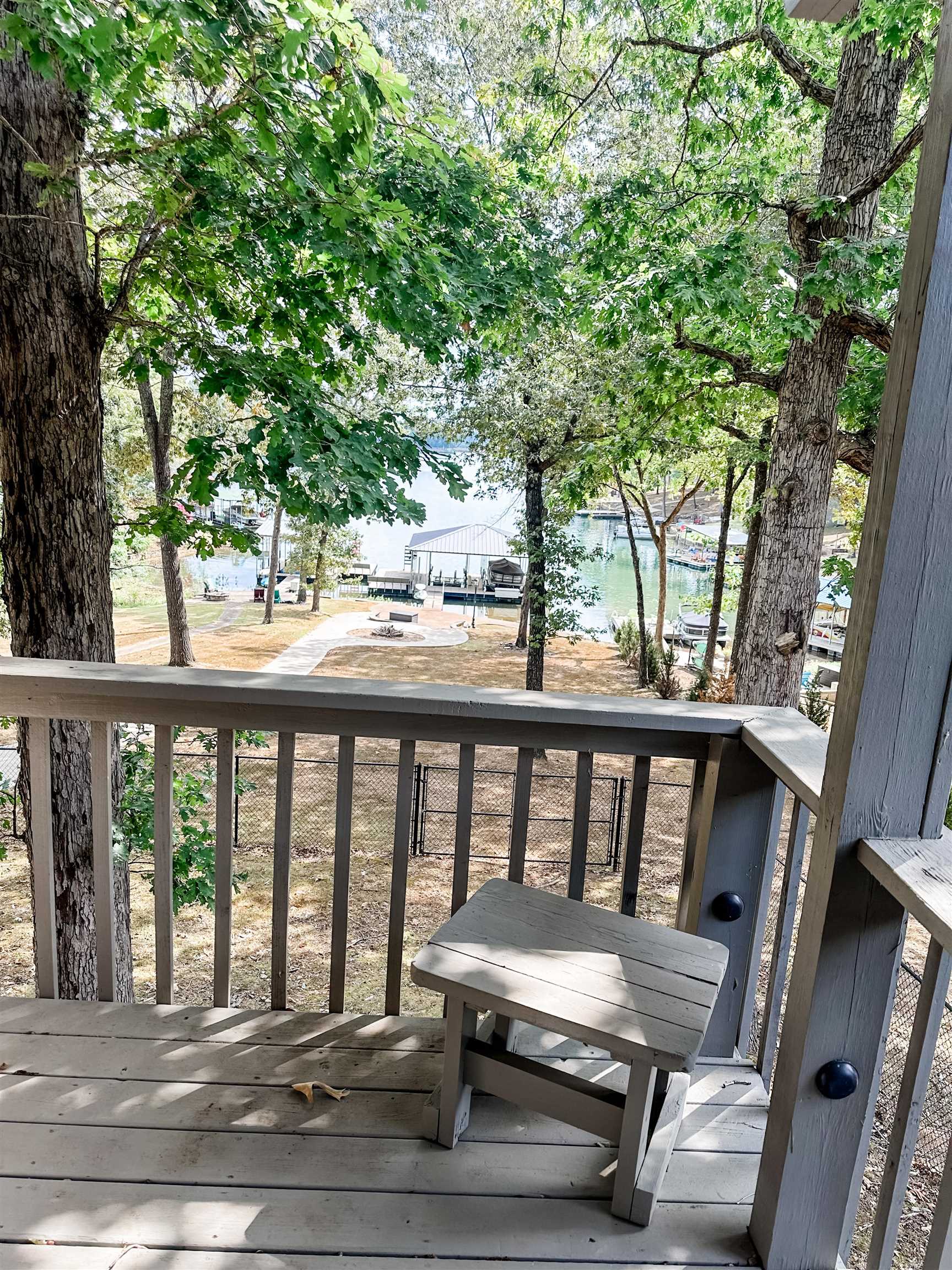 Photo 16 - Residential for sale – 36  Winnebago Circle   Cherokee Village, AR