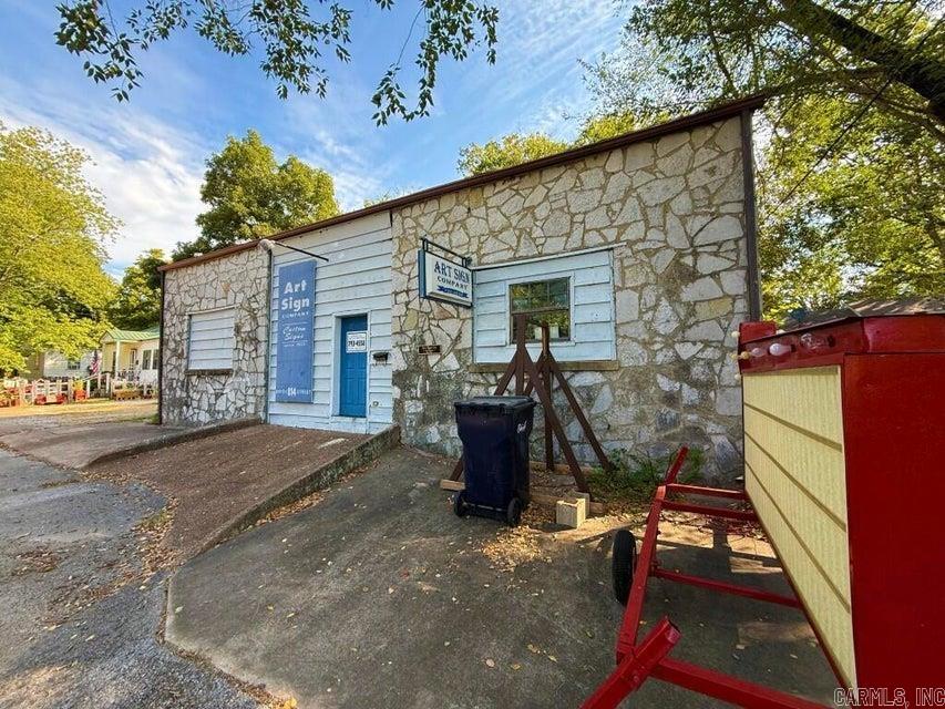 Photo 2 - Commercial / Industrial for sale – 814  Bayou   Batesville, AR