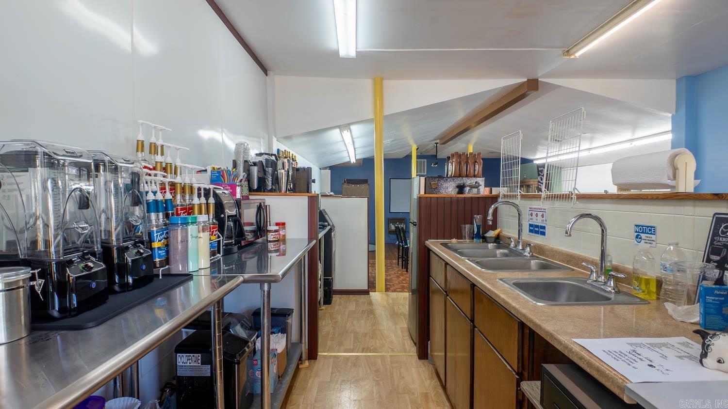 Photo 23 - Commercial / Industrial for sale – 385  Main Street   Mammoth Spring, AR